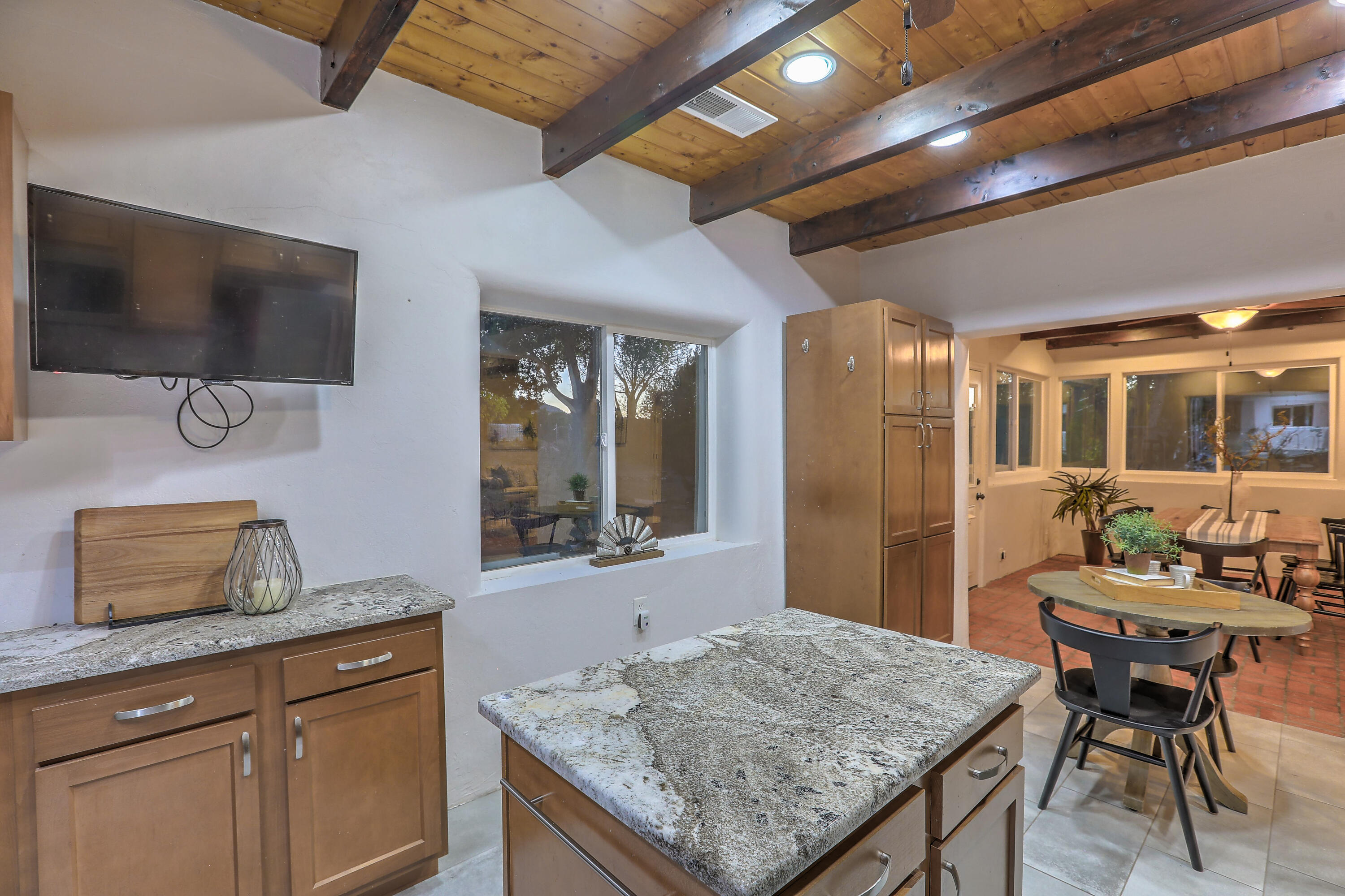 610 State Highway 165