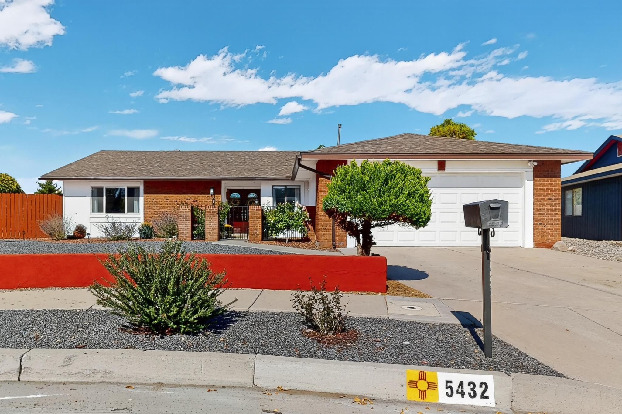 5432 Mariposa Drive NW