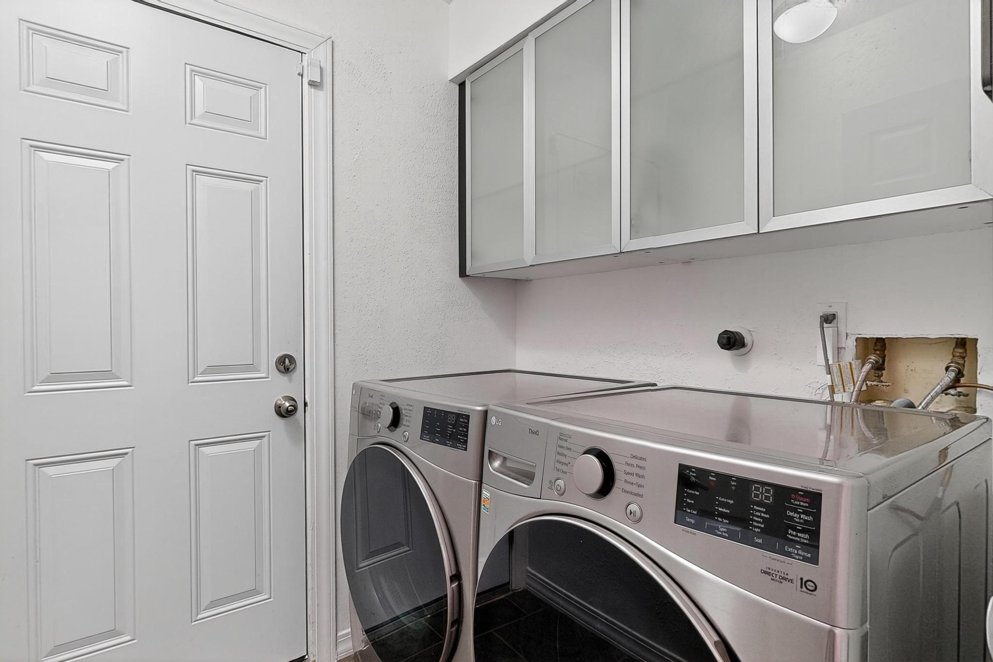 5432 Mariposa Drive NW