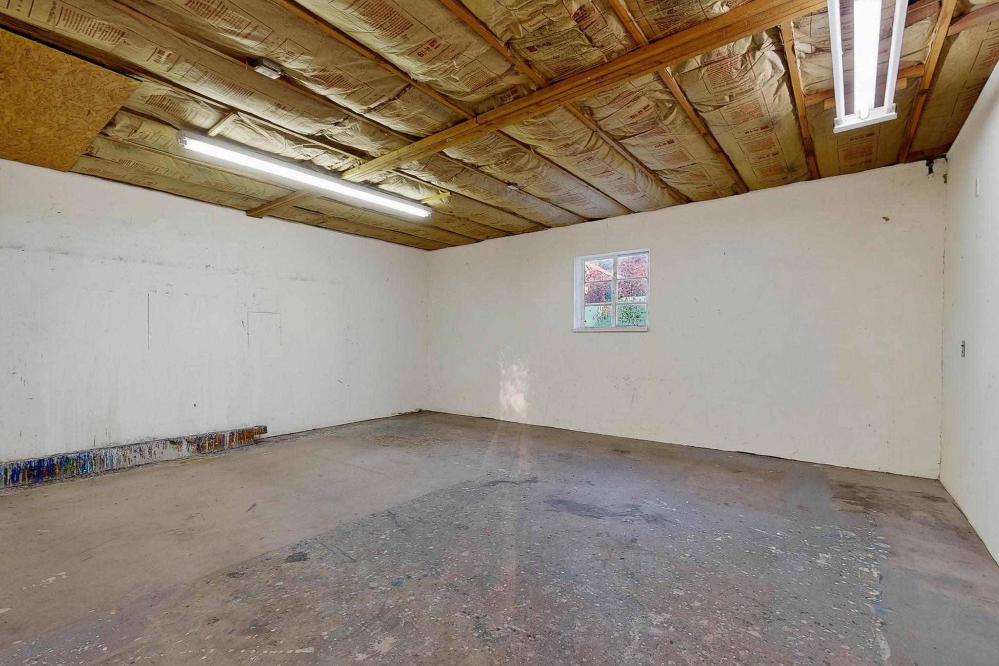 518 Green Valley Road NW