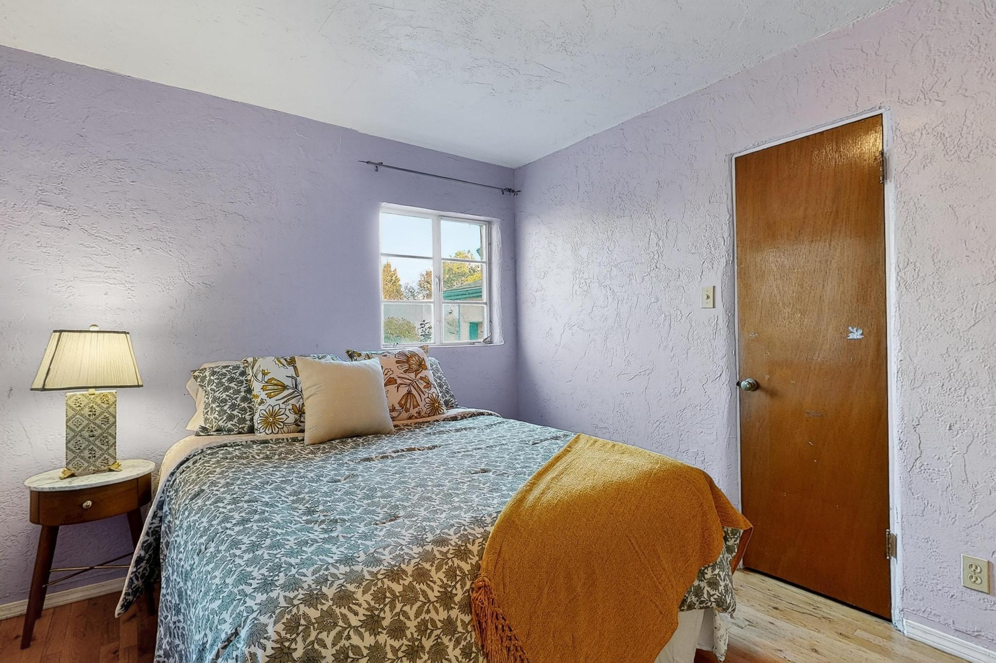 518 Green Valley Road NW