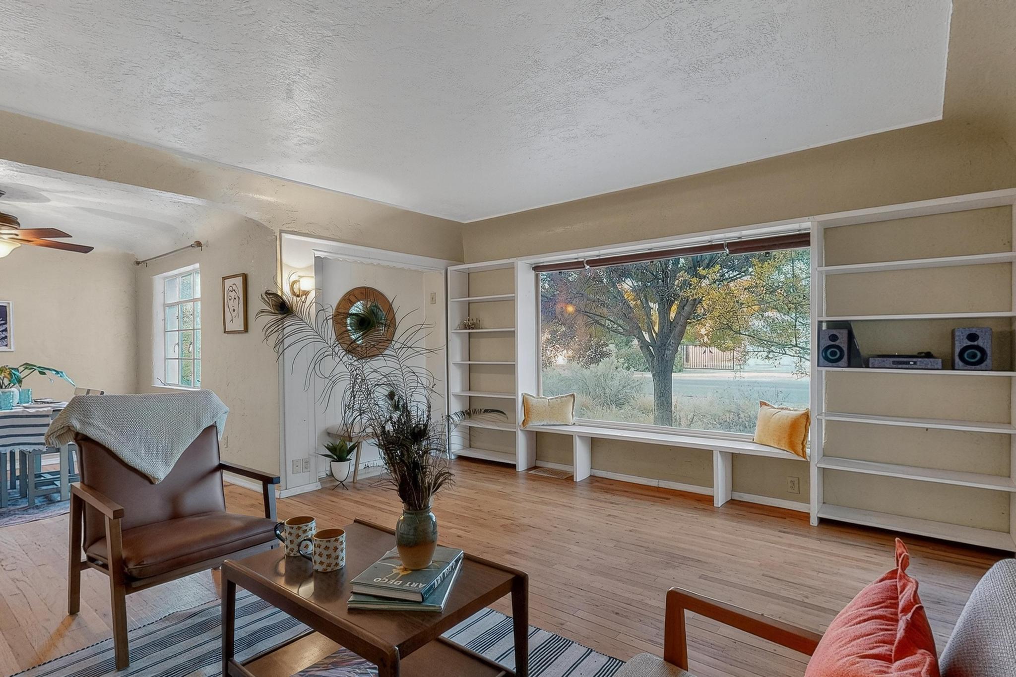 518 Green Valley Road NW