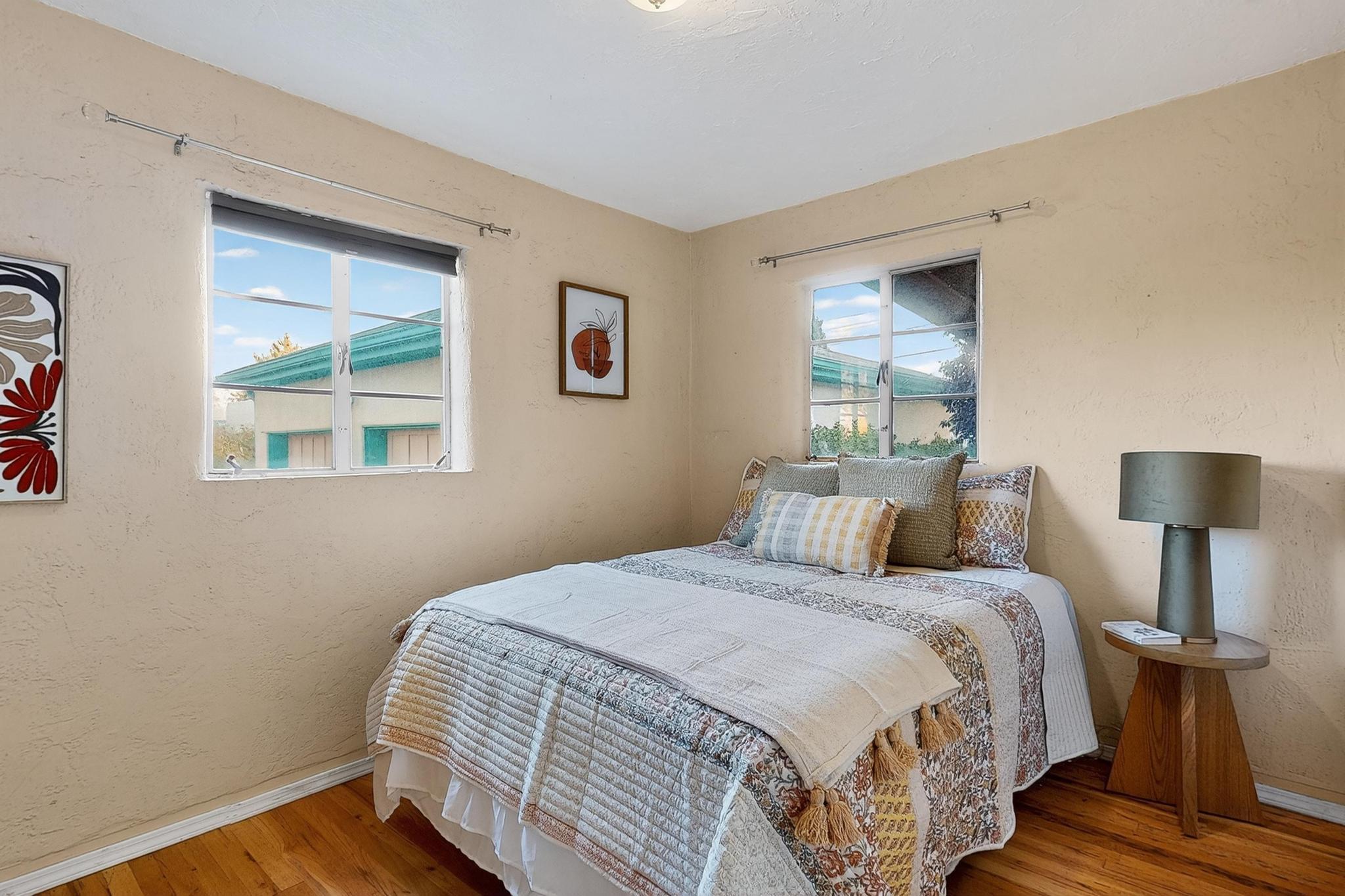 518 Green Valley Road NW