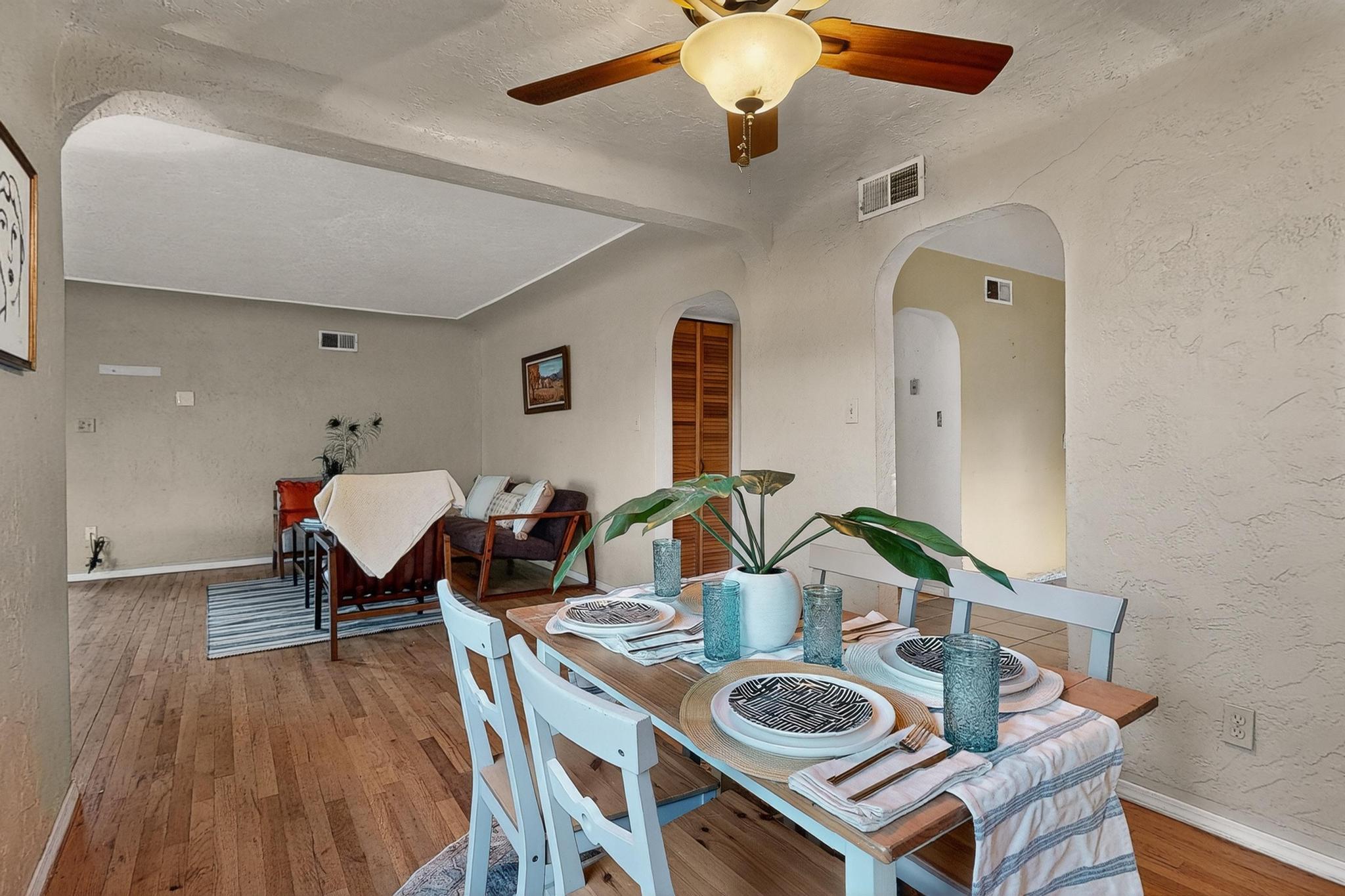 518 Green Valley Road NW