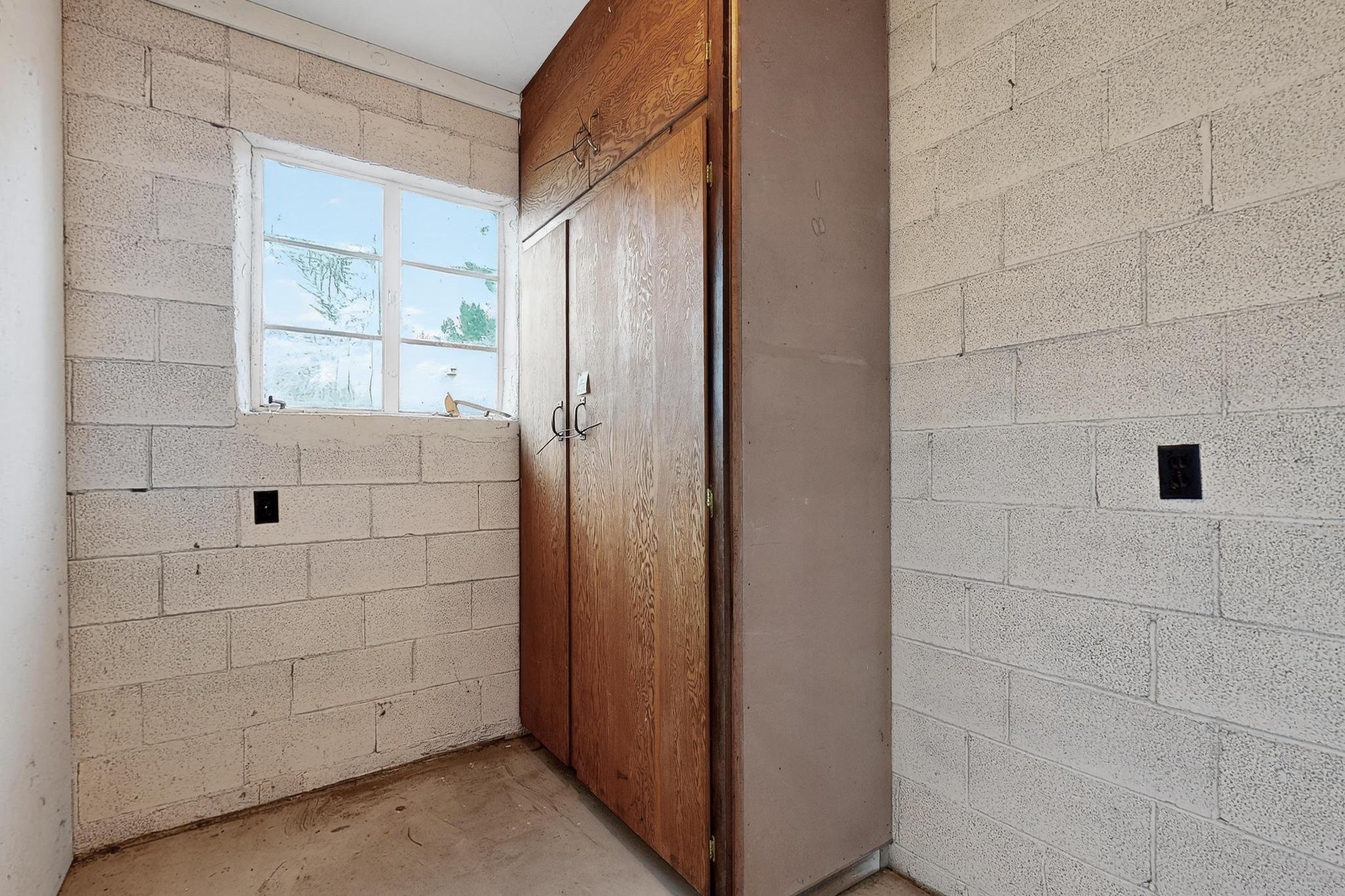 518 Green Valley Road NW