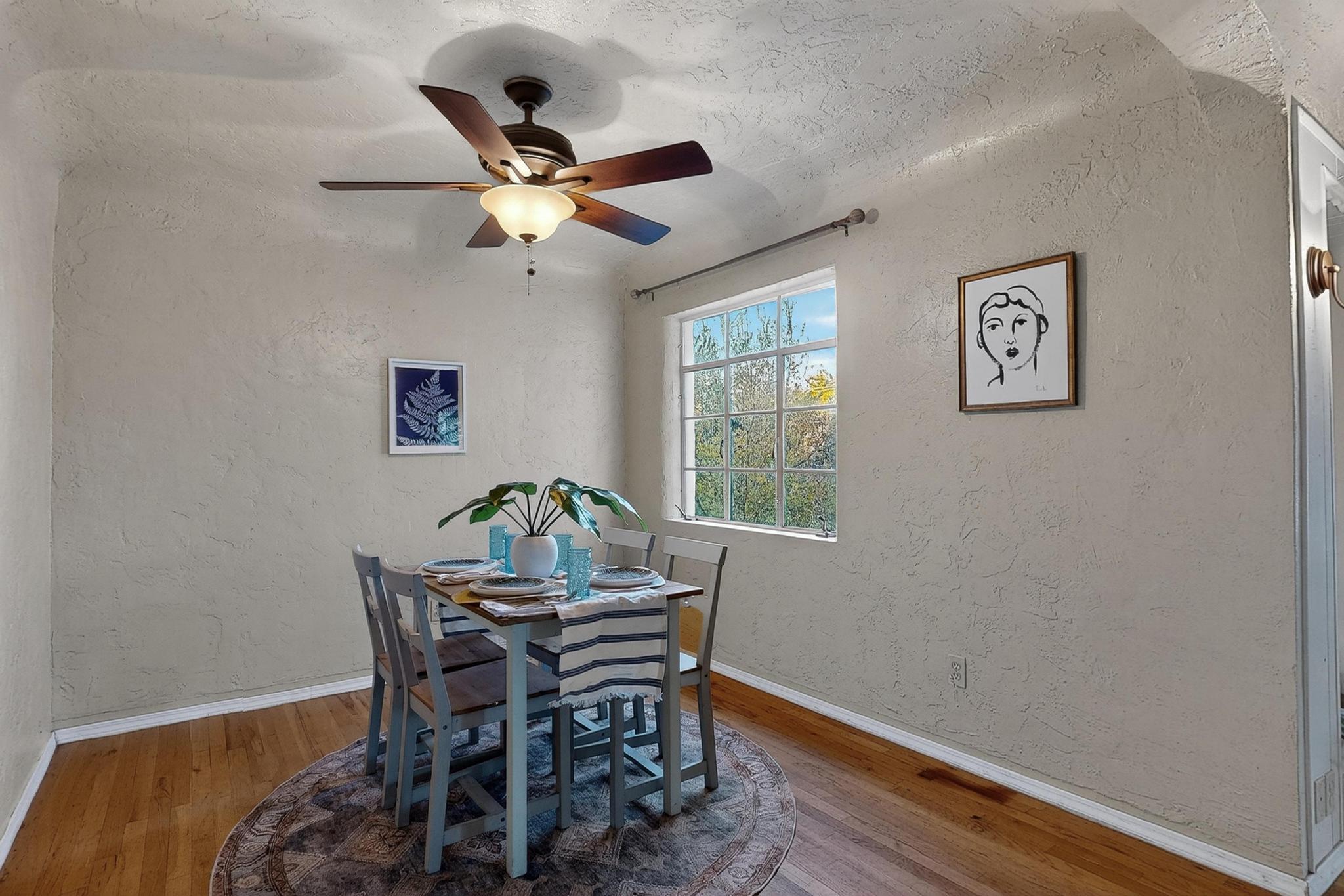 518 Green Valley Road NW