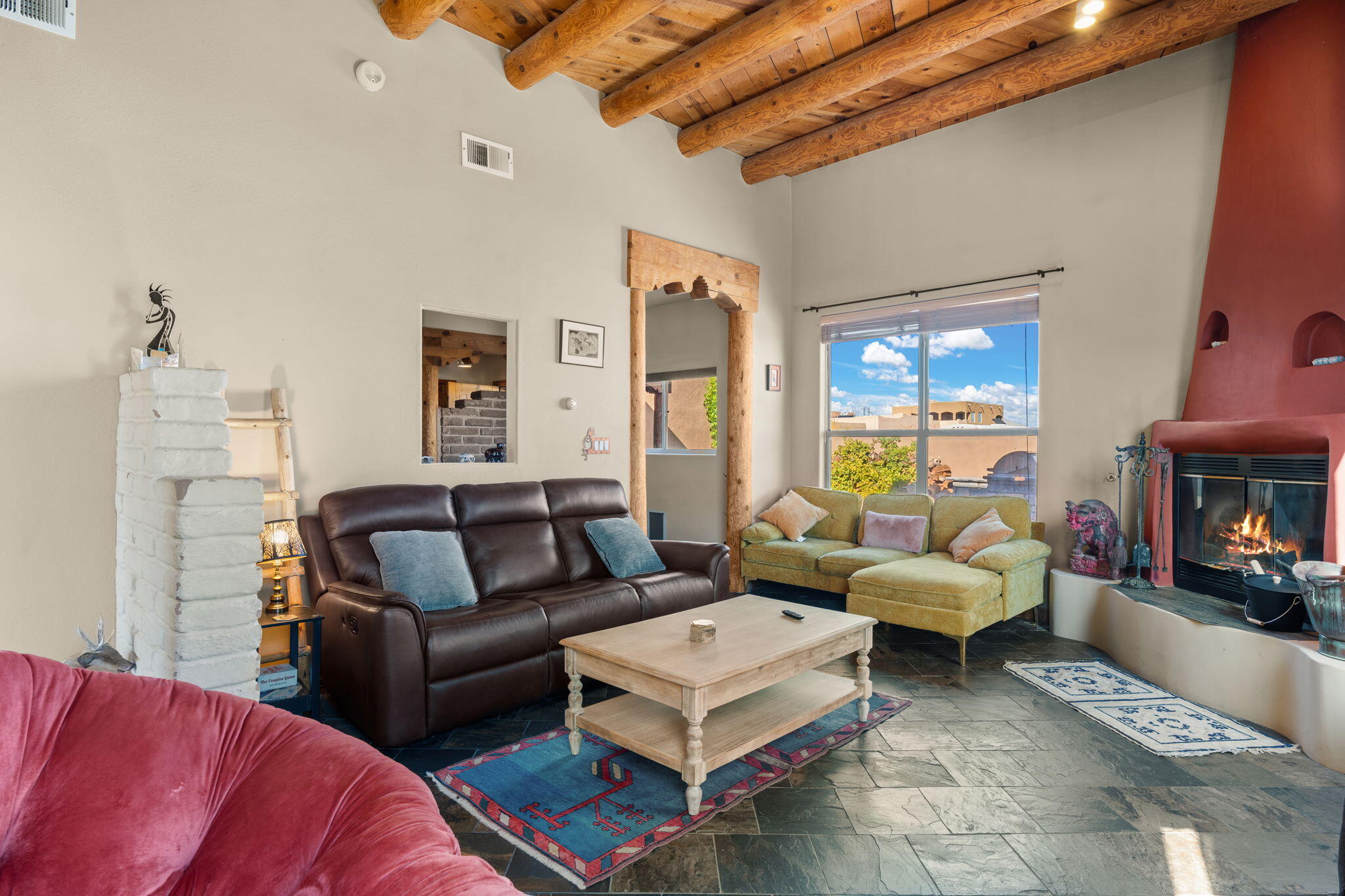 10520 Crestridge Court NW