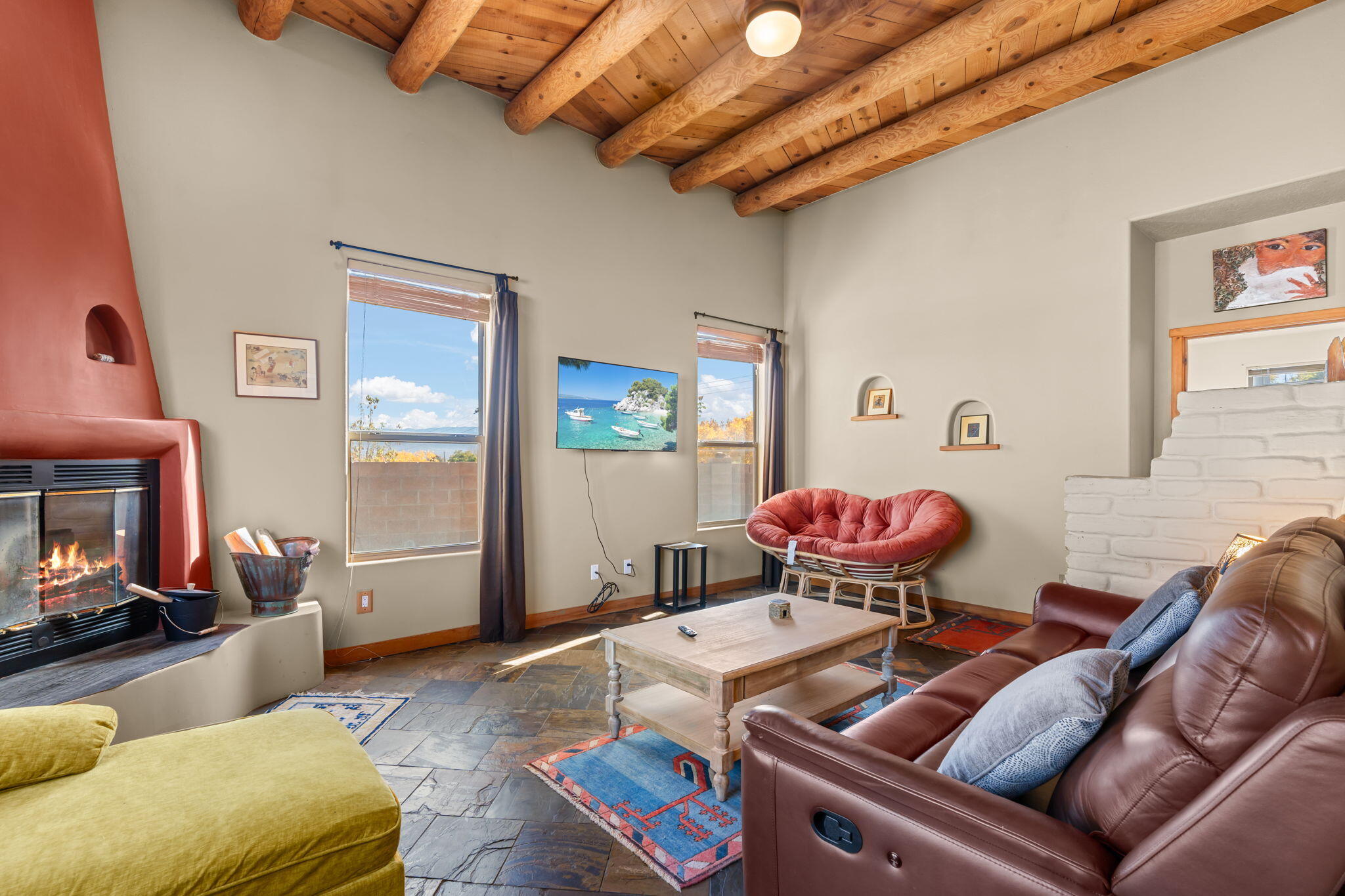 10520 Crestridge Court NW