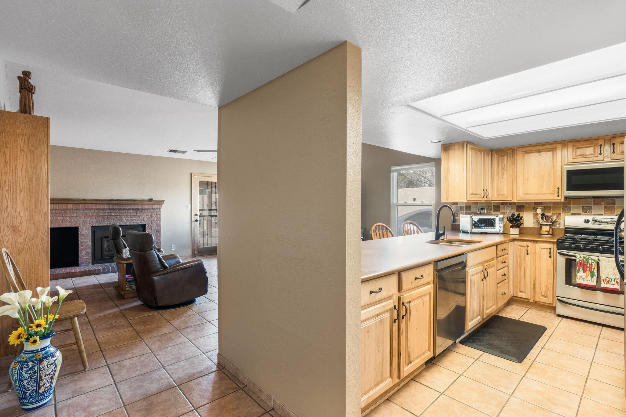 5139 Saratoga Place NW