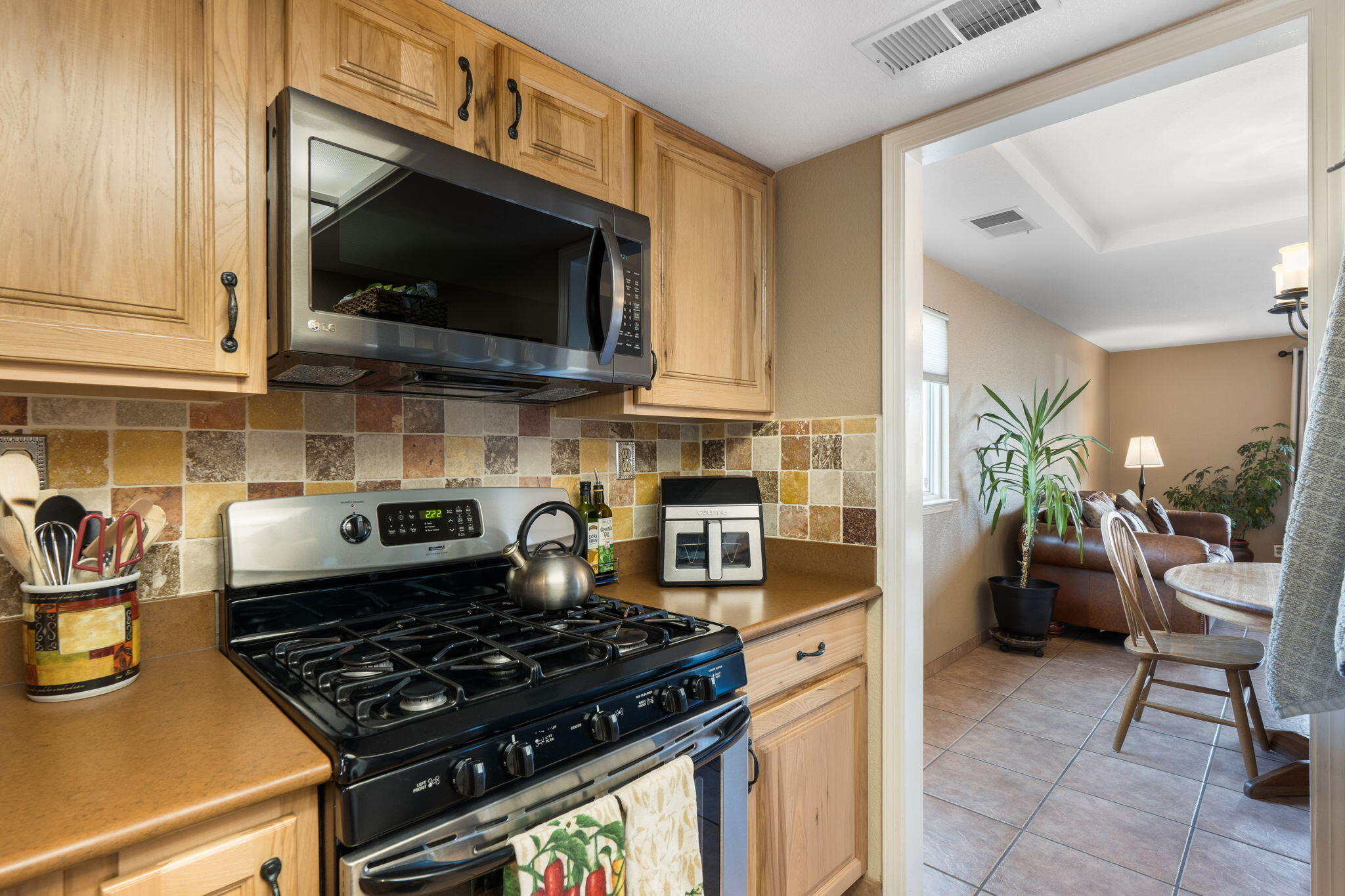 5139 Saratoga Place NW