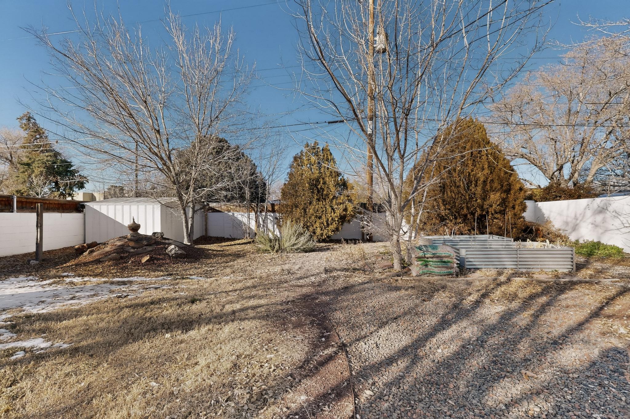 4217 Mackland Avenue NE