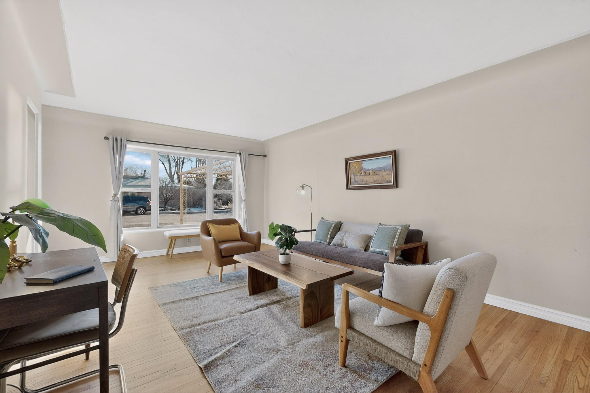 4217 Mackland Avenue NE