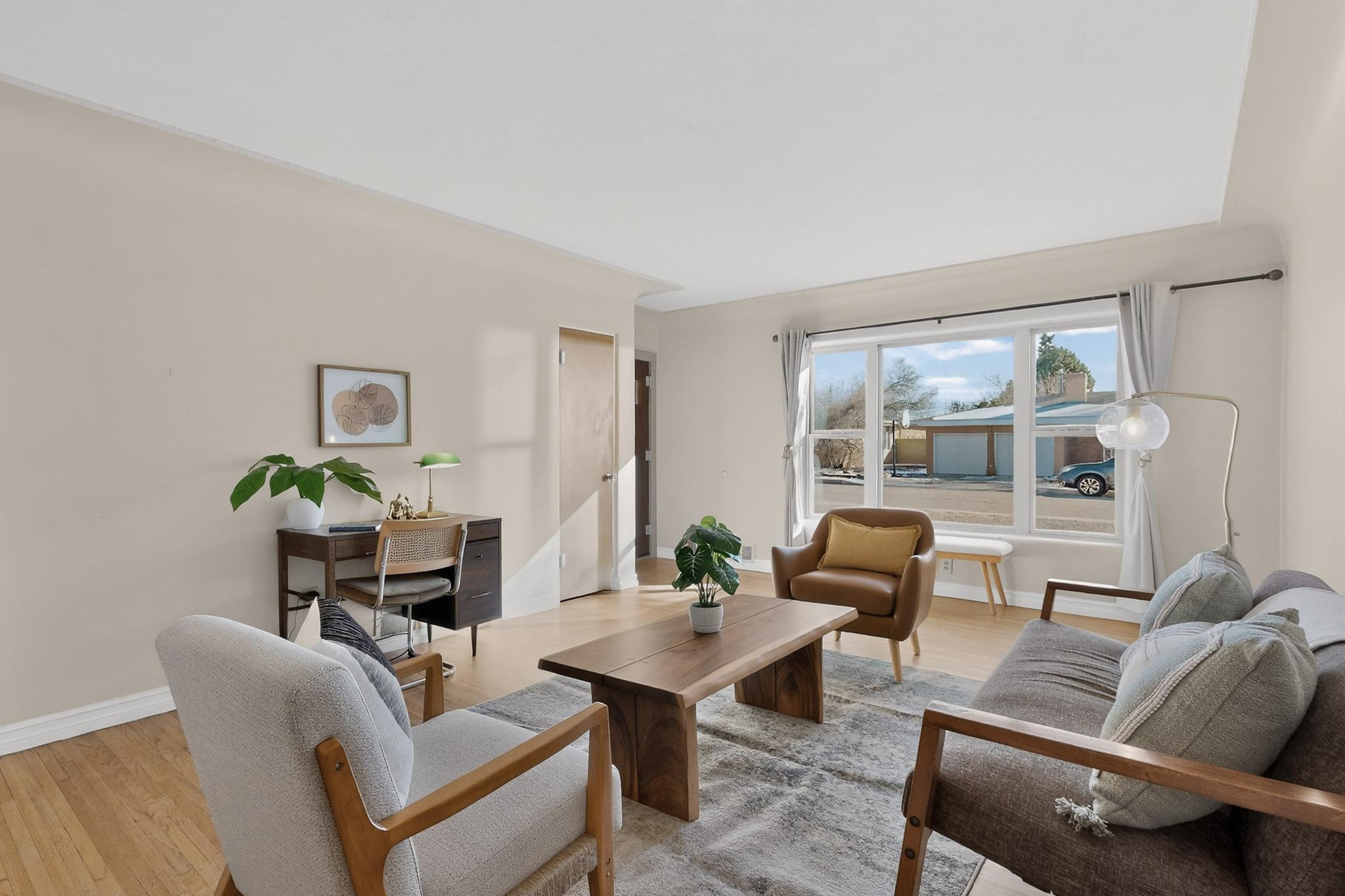 4217 Mackland Avenue NE