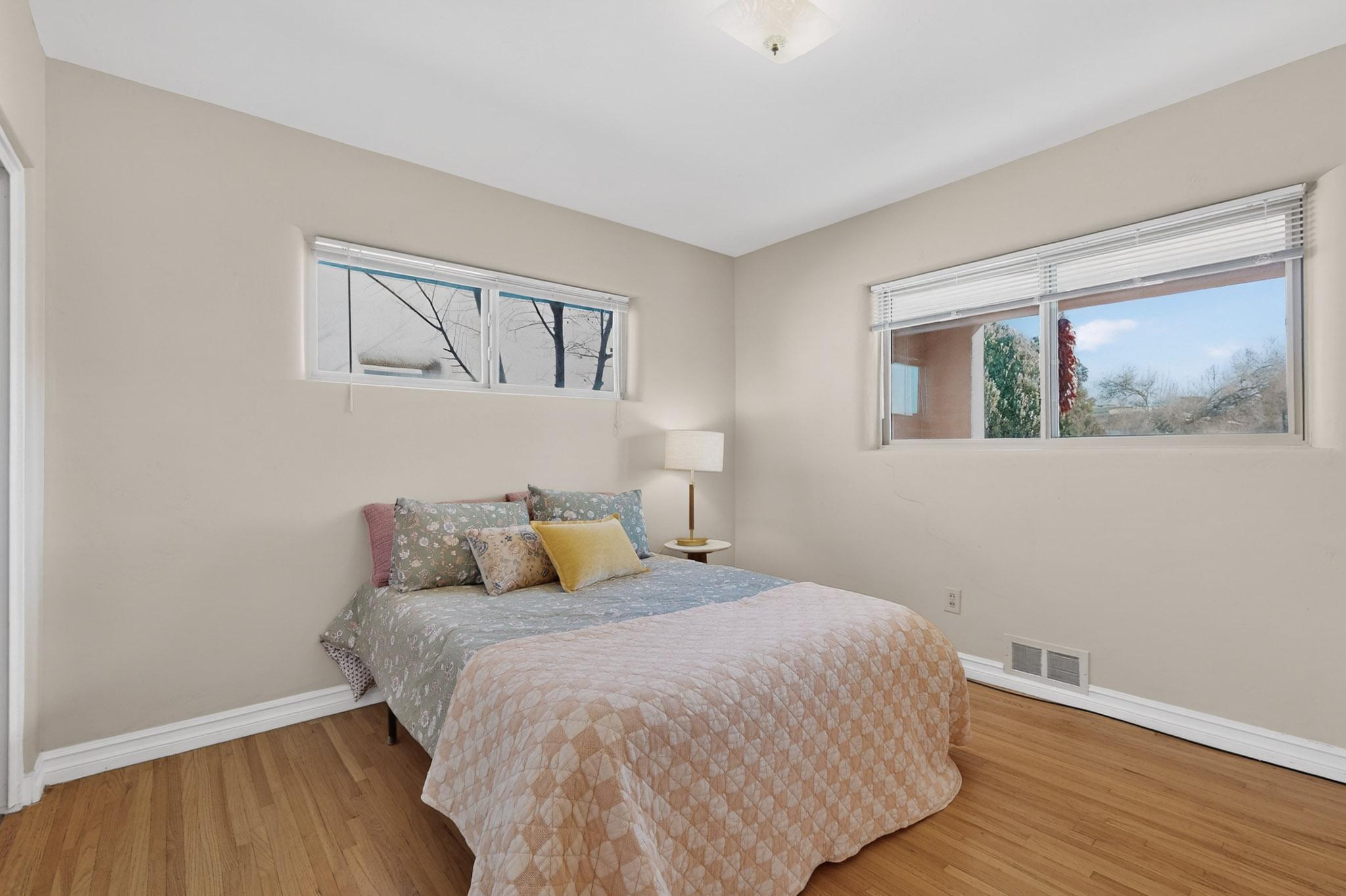 4217 Mackland Avenue NE