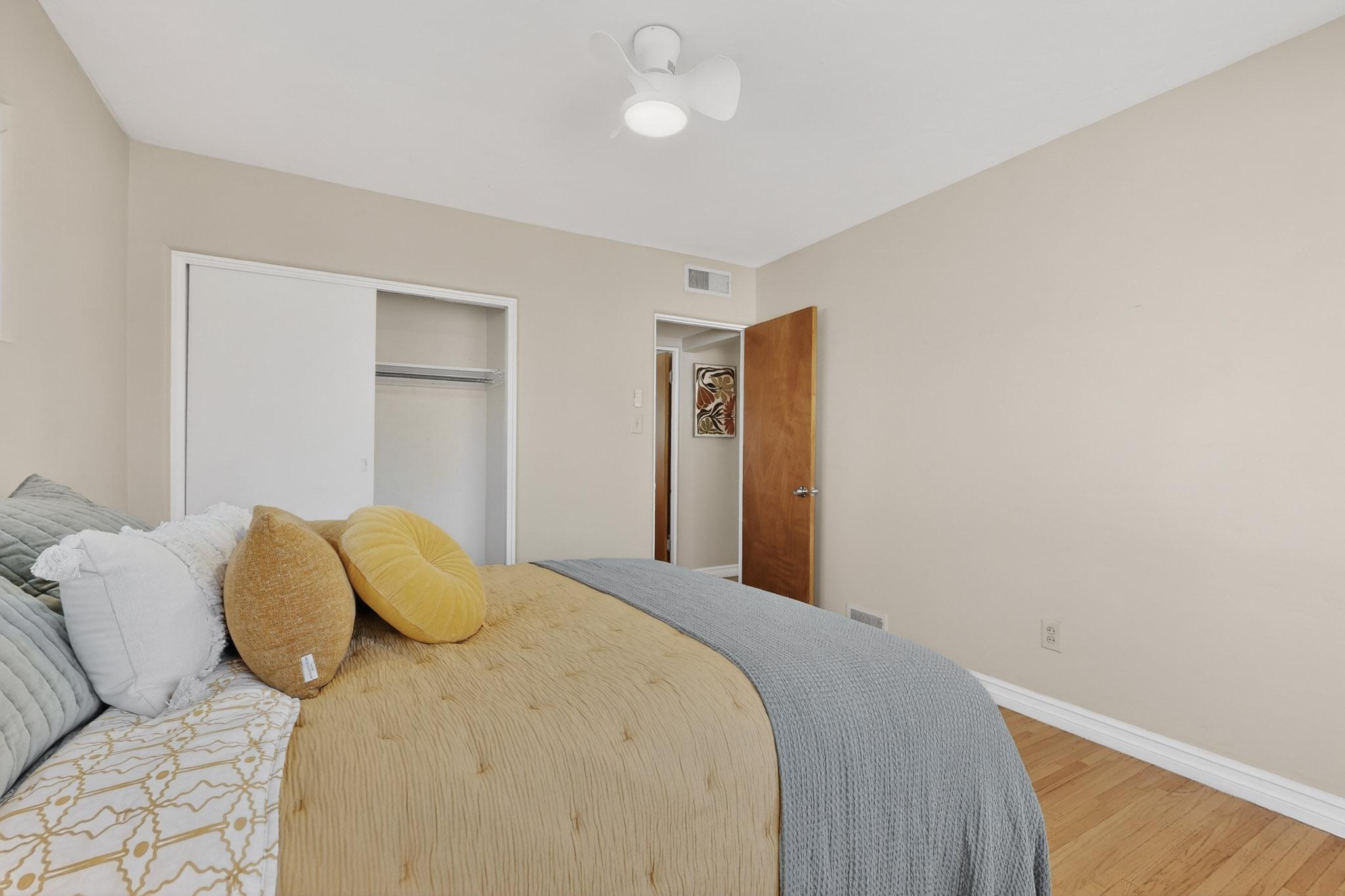 4217 Mackland Avenue NE