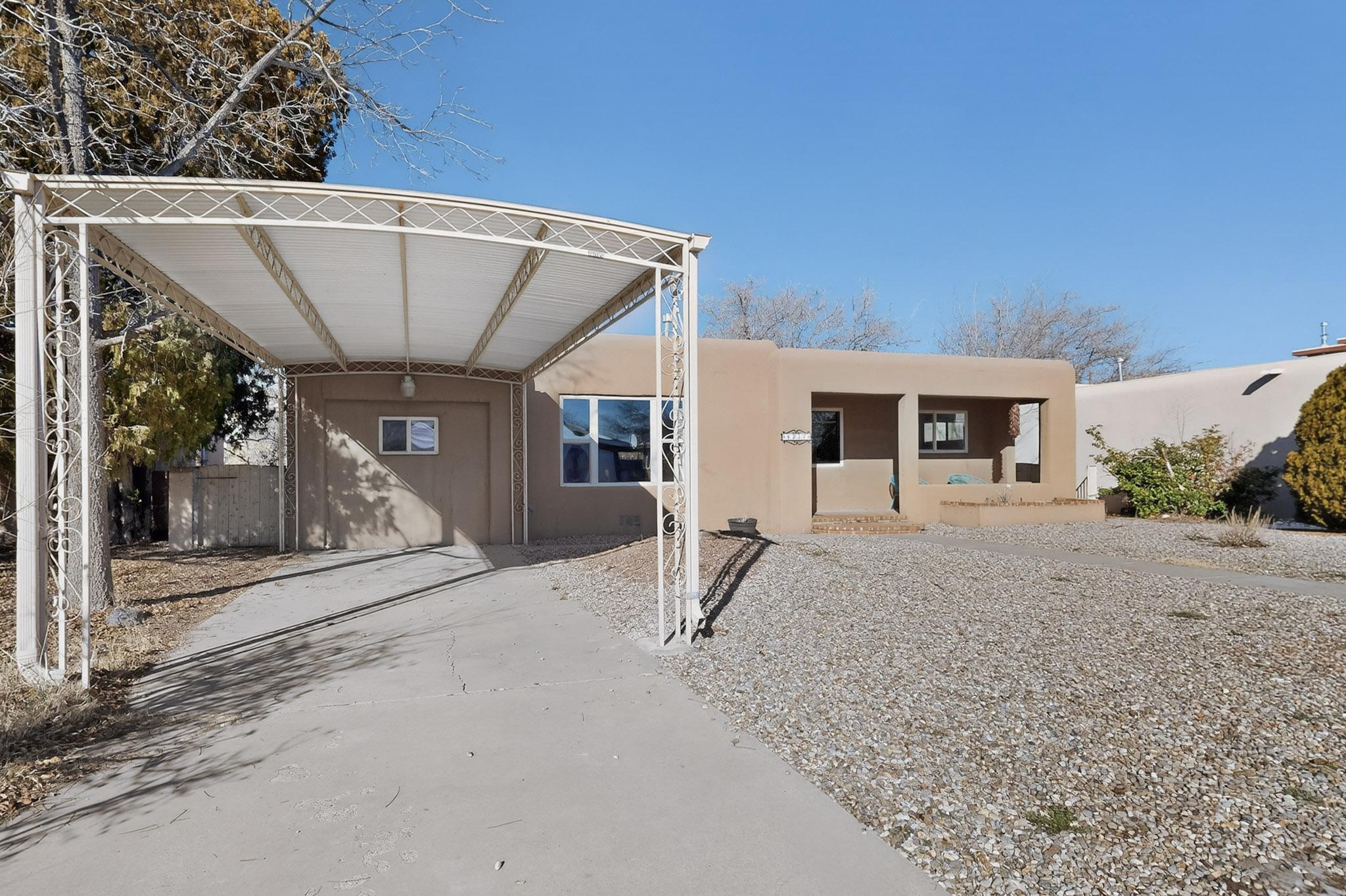 4217 Mackland Avenue NE