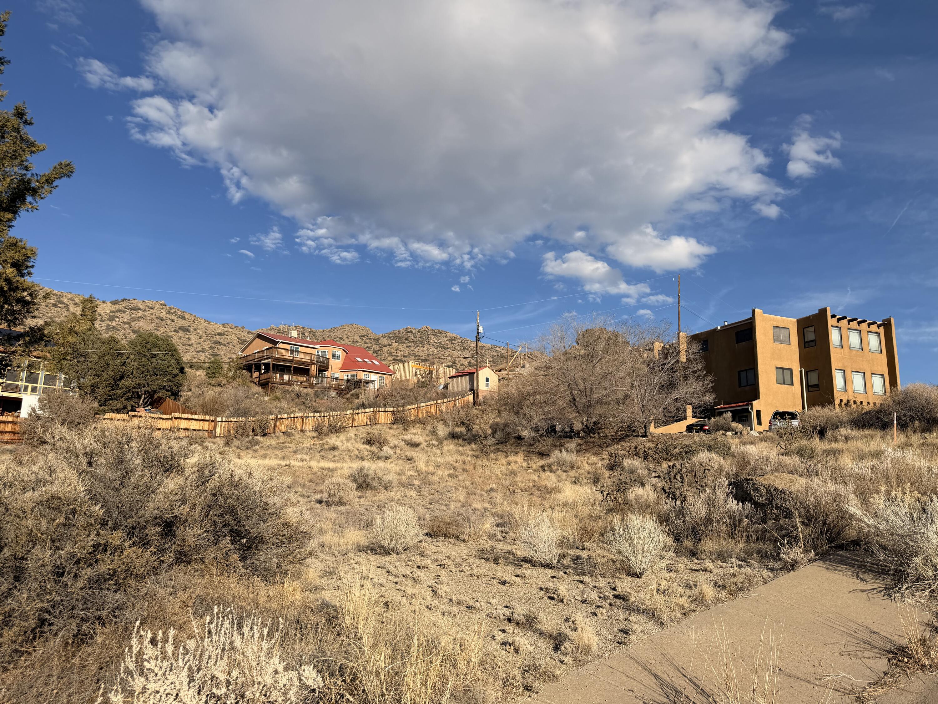 14325 Windsor Place NE