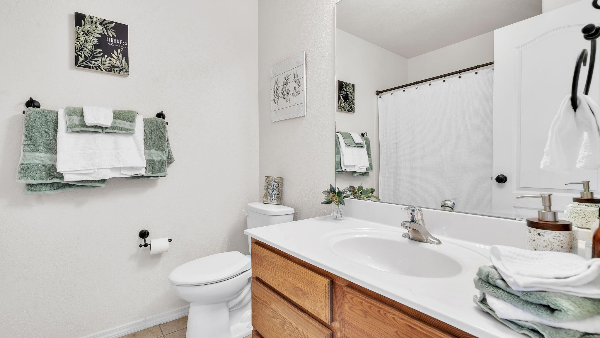 6532 Los Pueblos Place NW