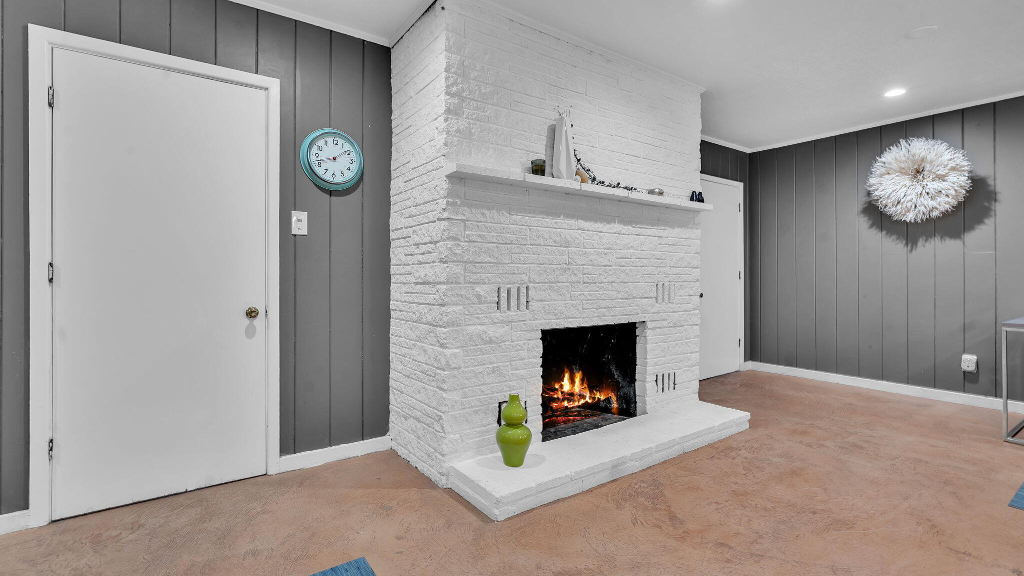 707 Richmond Drive SE