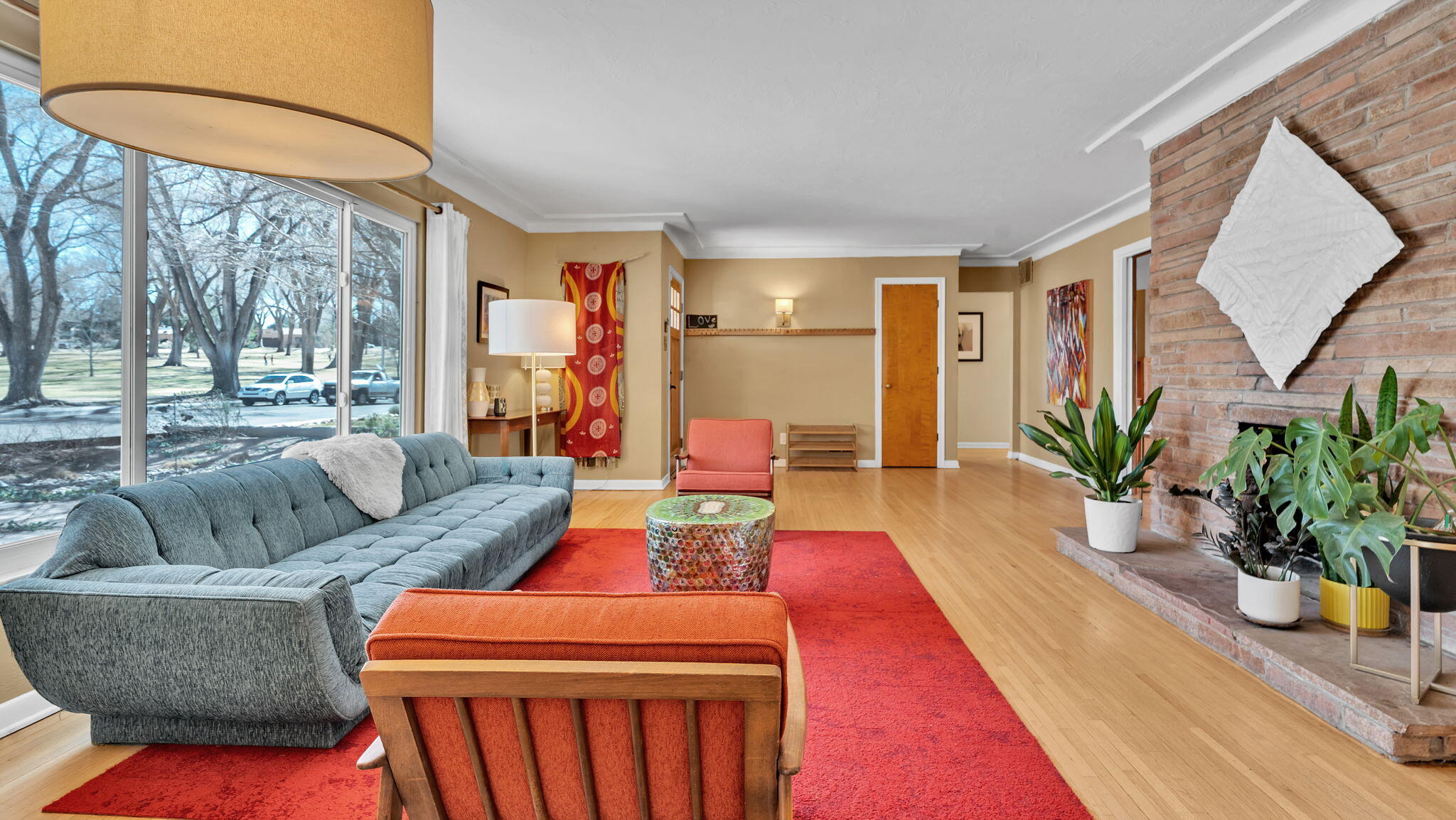 707 Richmond Drive SE