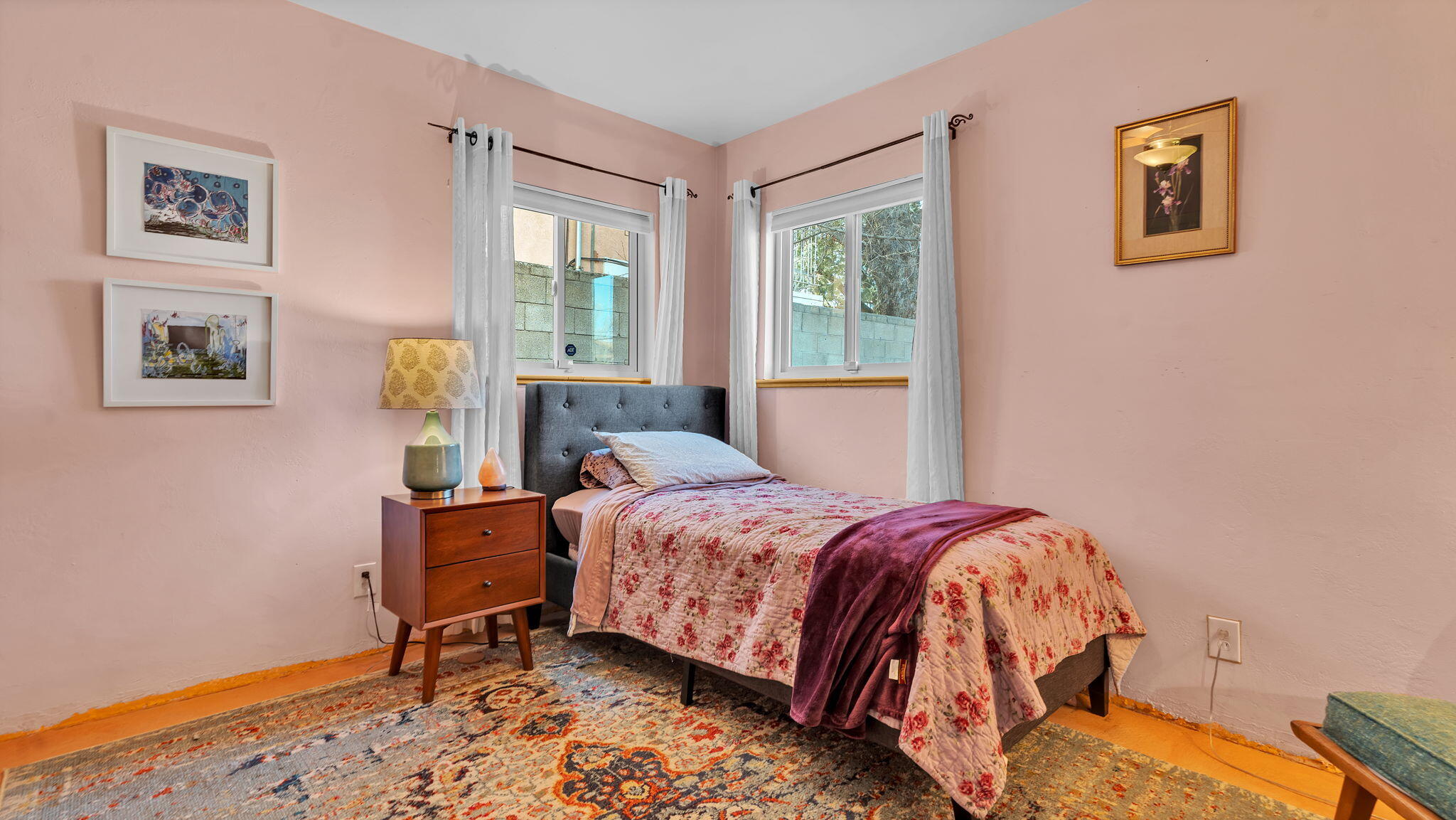 707 Richmond Drive SE