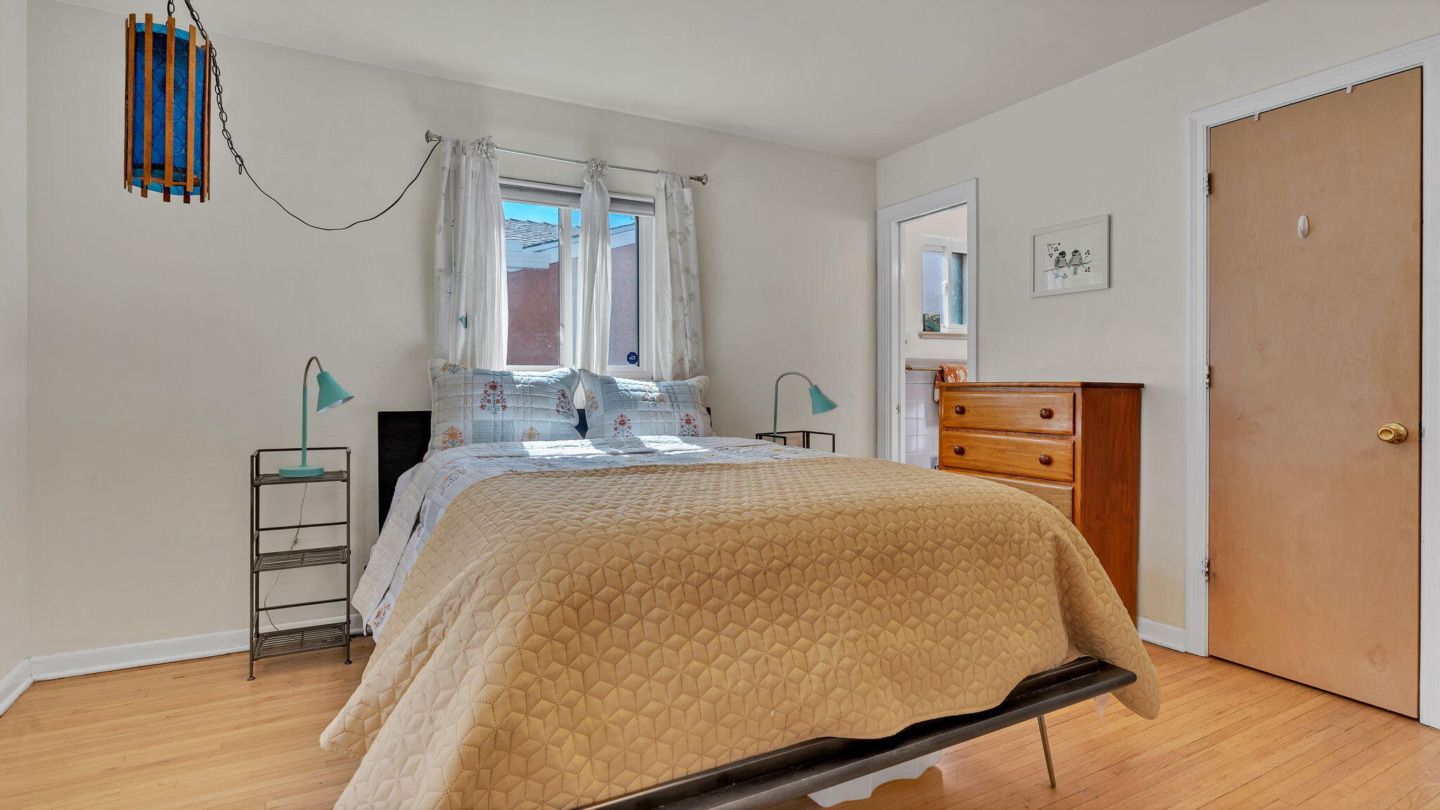 707 Richmond Drive SE