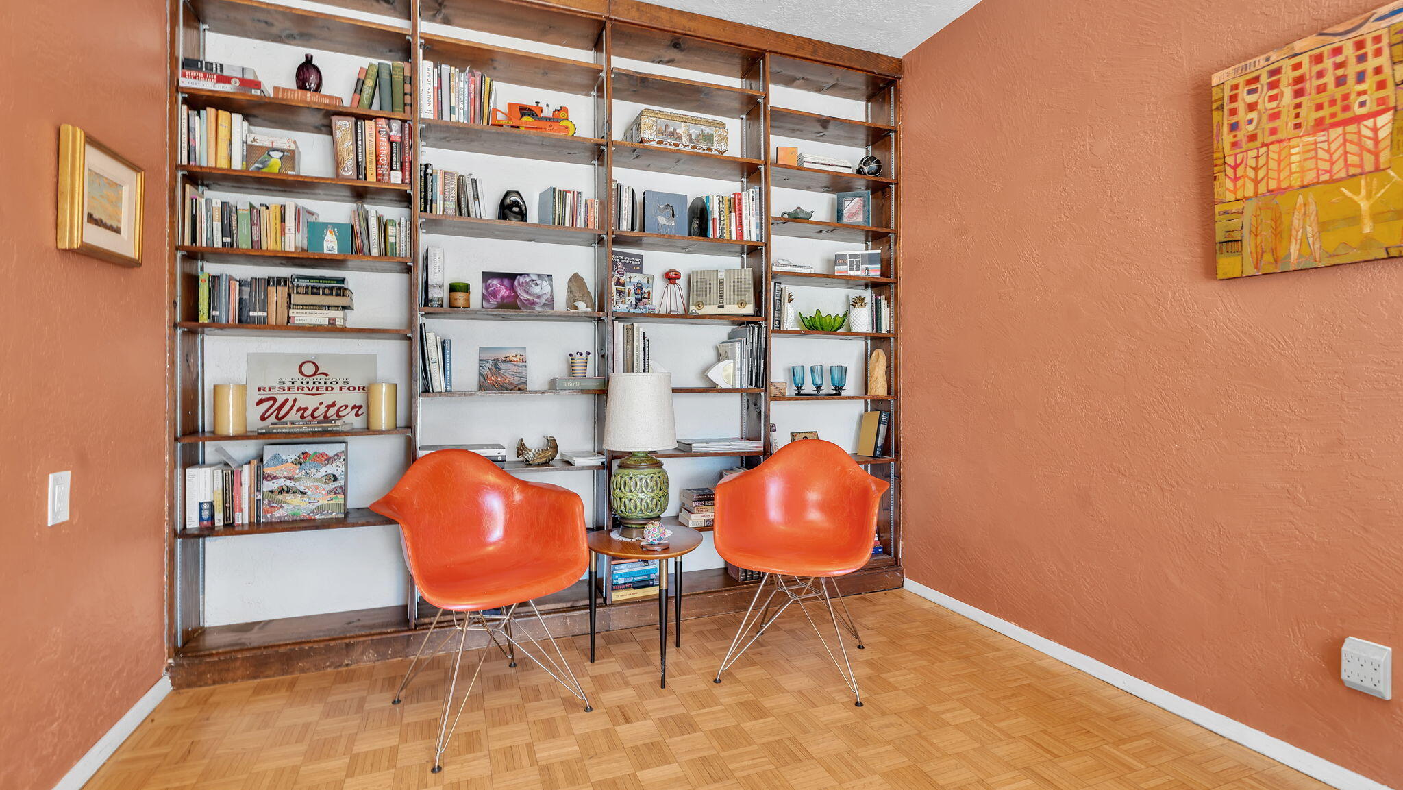 707 Richmond Drive SE