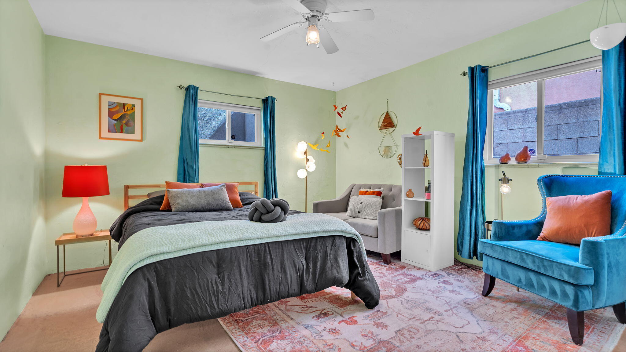 707 Richmond Drive SE