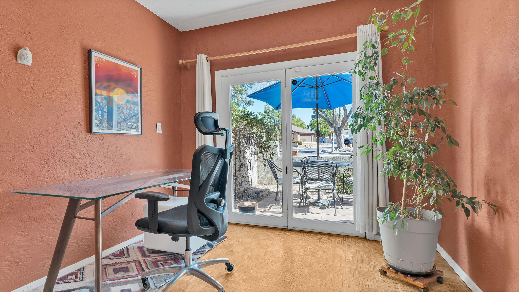 707 Richmond Drive SE