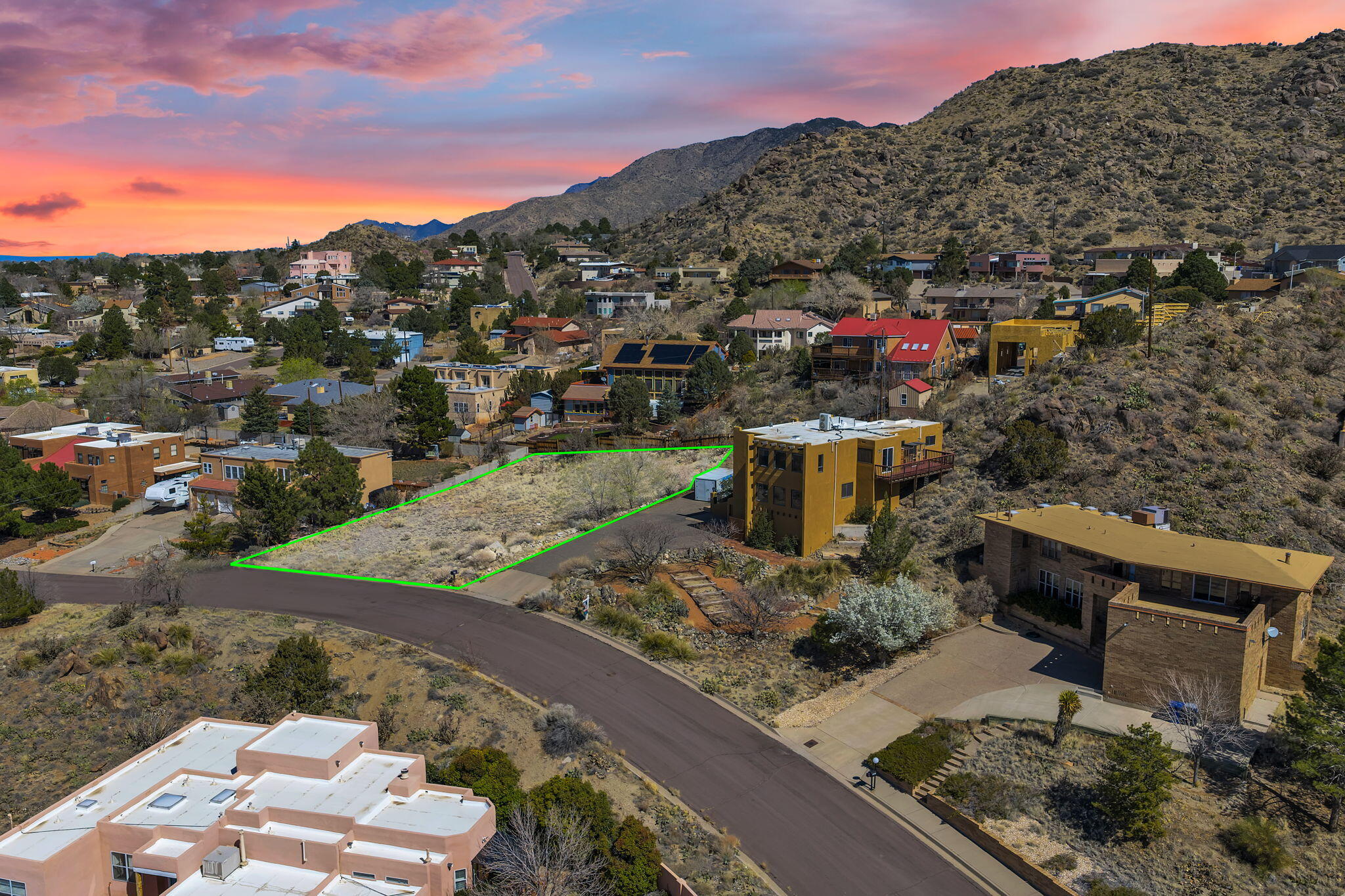 14329 Windsor Place NE