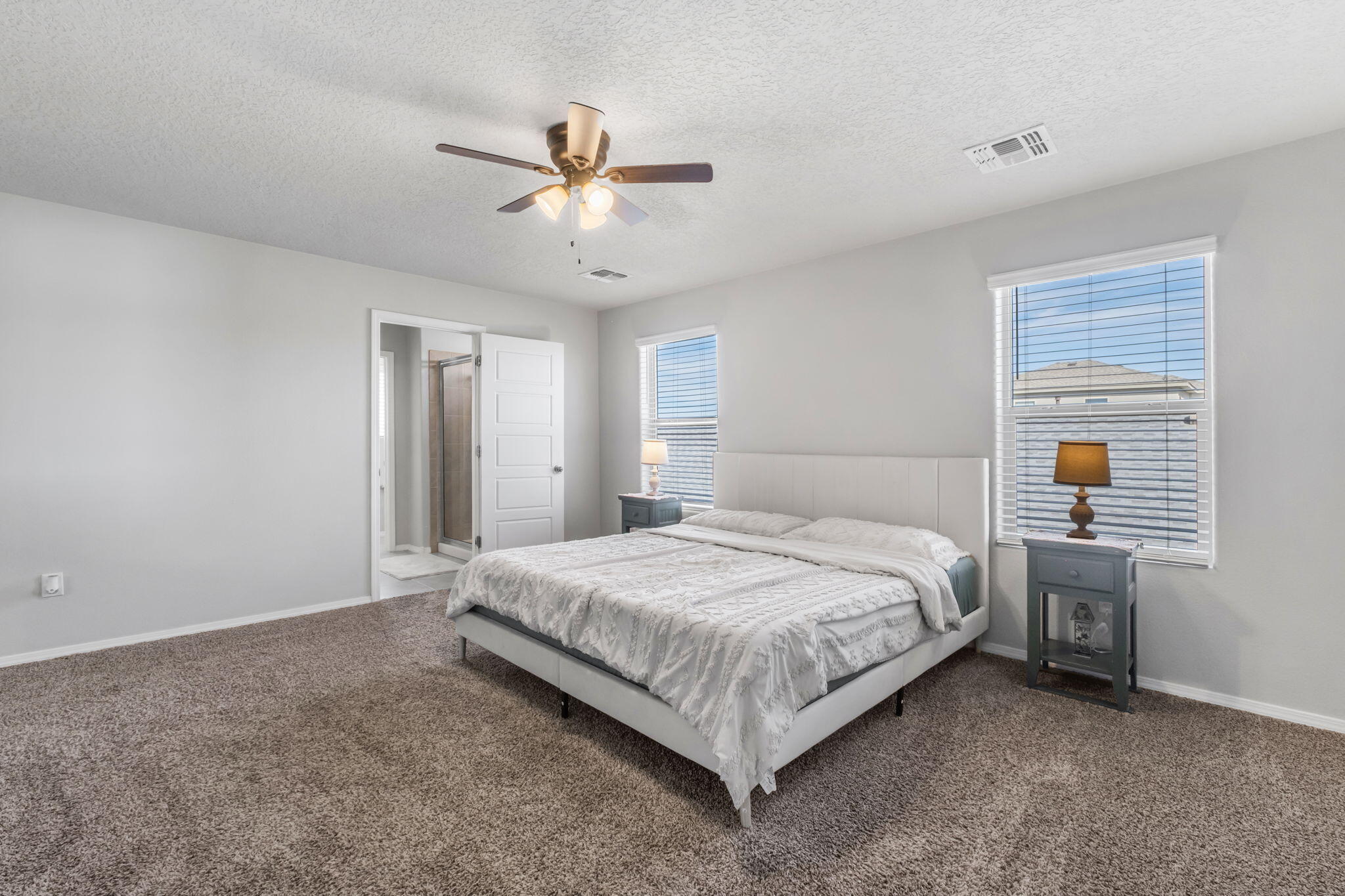 4892 Longs Peak Road NE