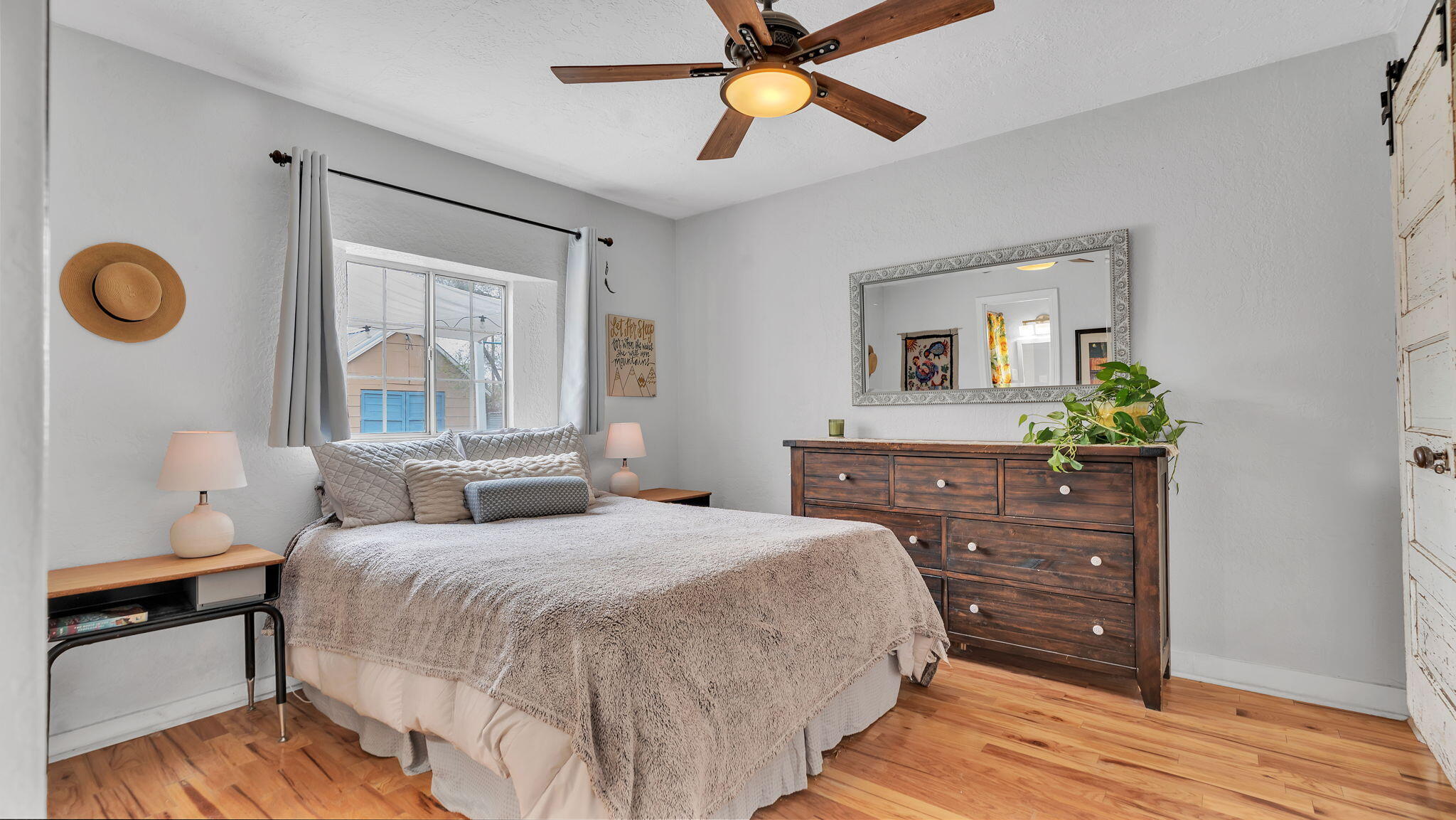 1046 McMullen Drive NW