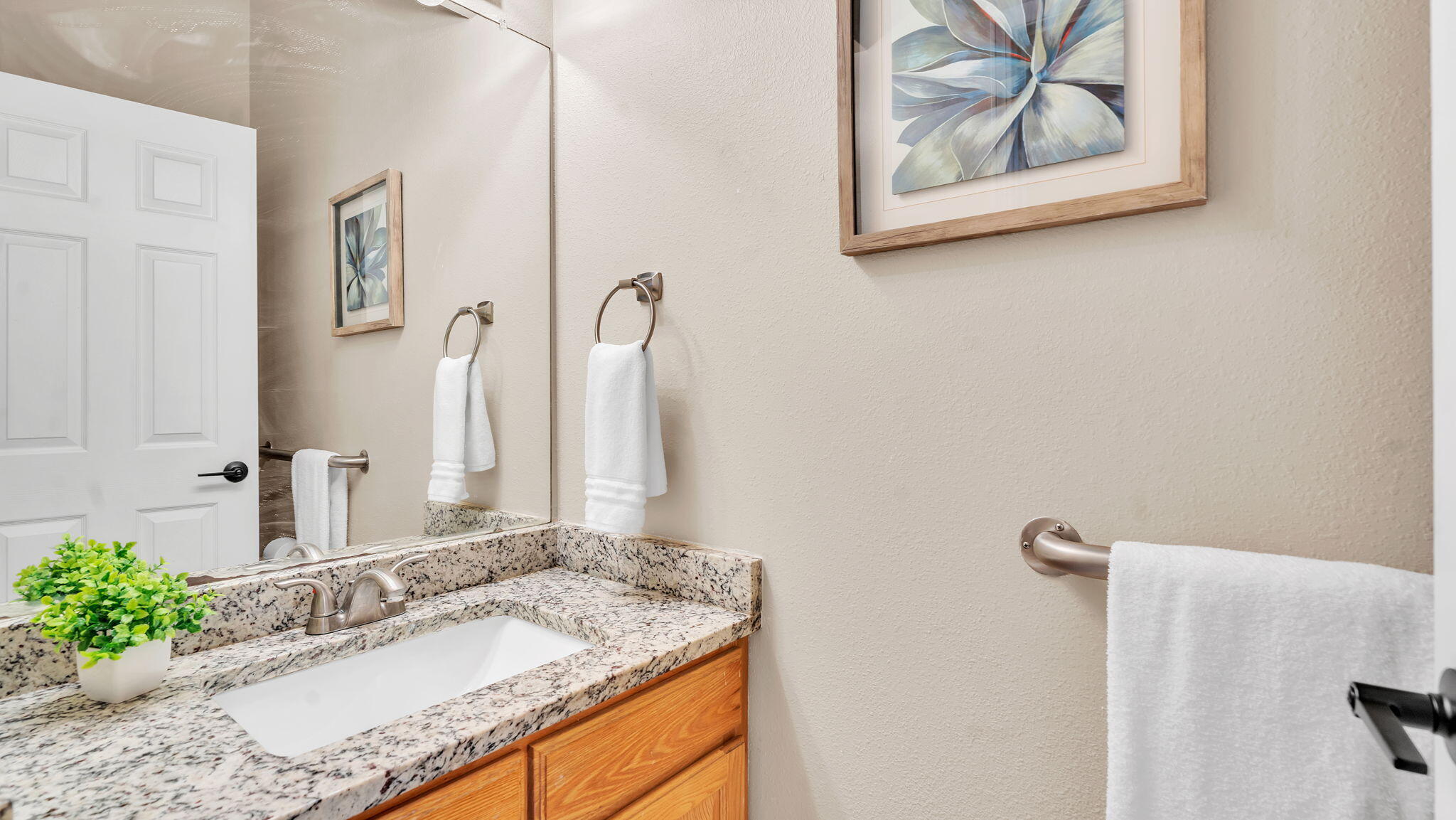 12008 Persimmon Avenue NE