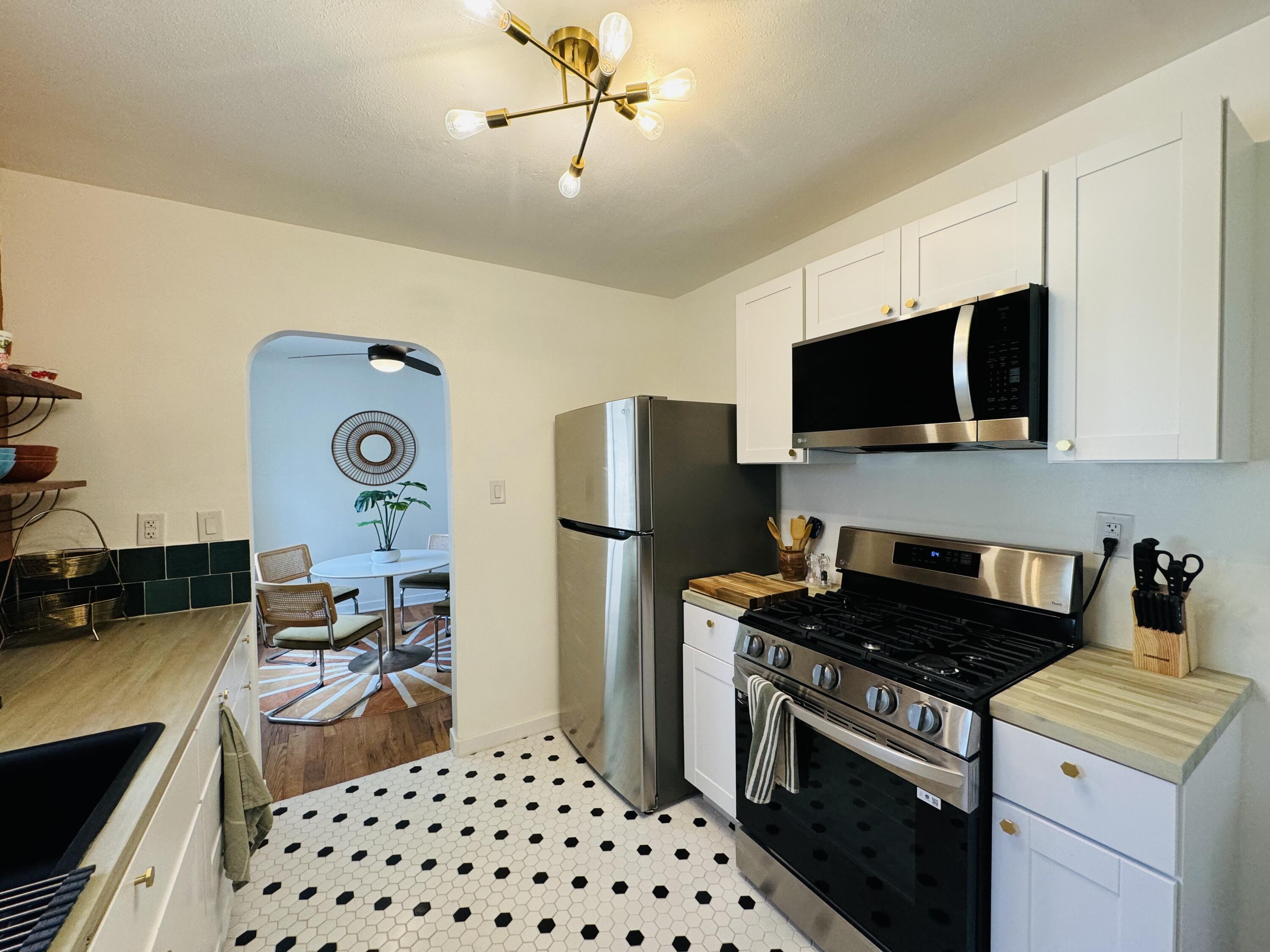 409 Morningside Drive NE