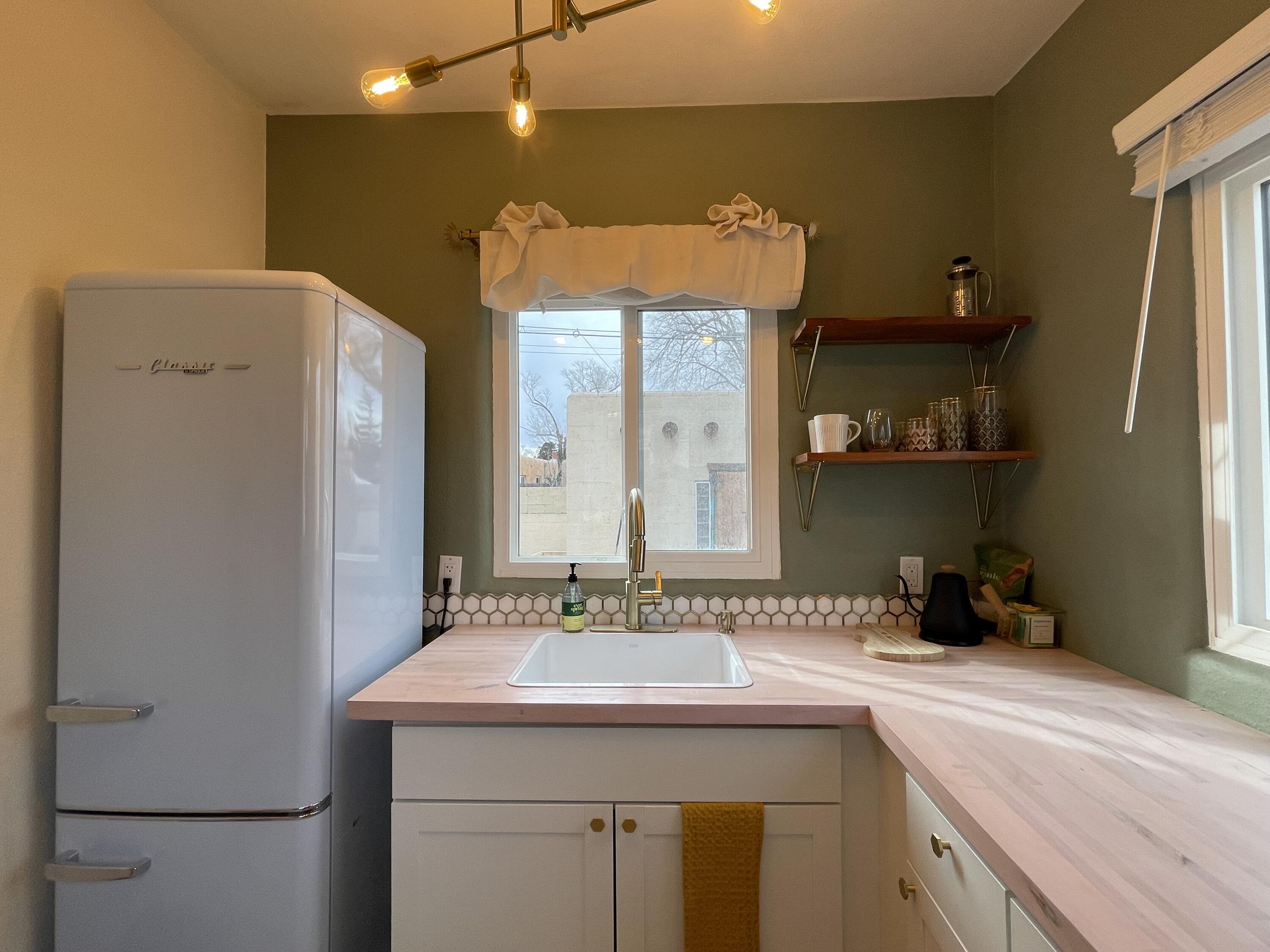 409 Morningside Drive NE