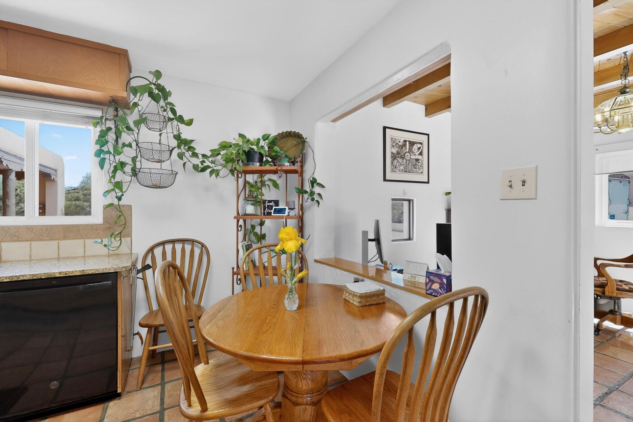 1601 Vassar Drive SE