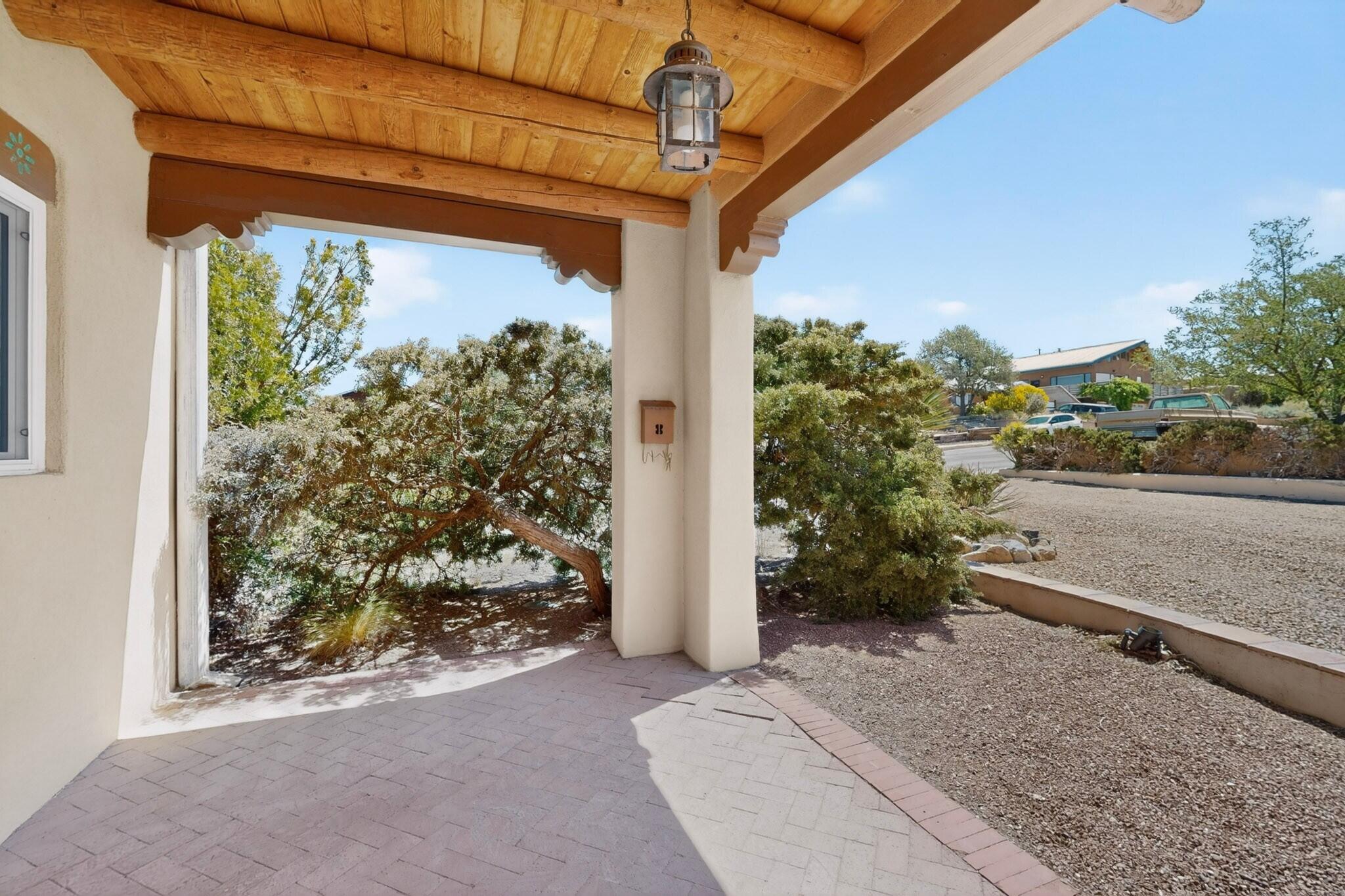 1601 Vassar Drive SE