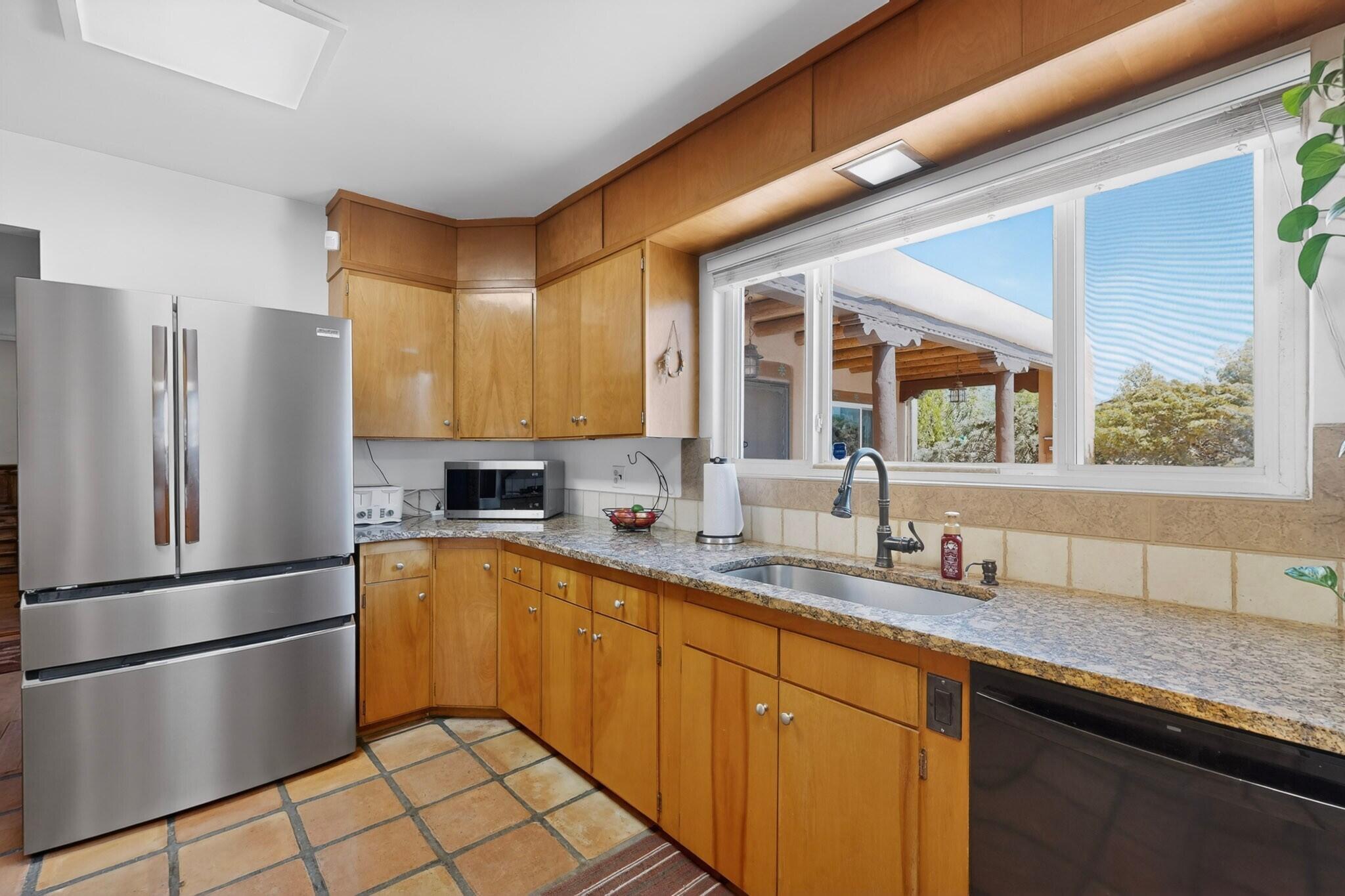 1601 Vassar Drive SE