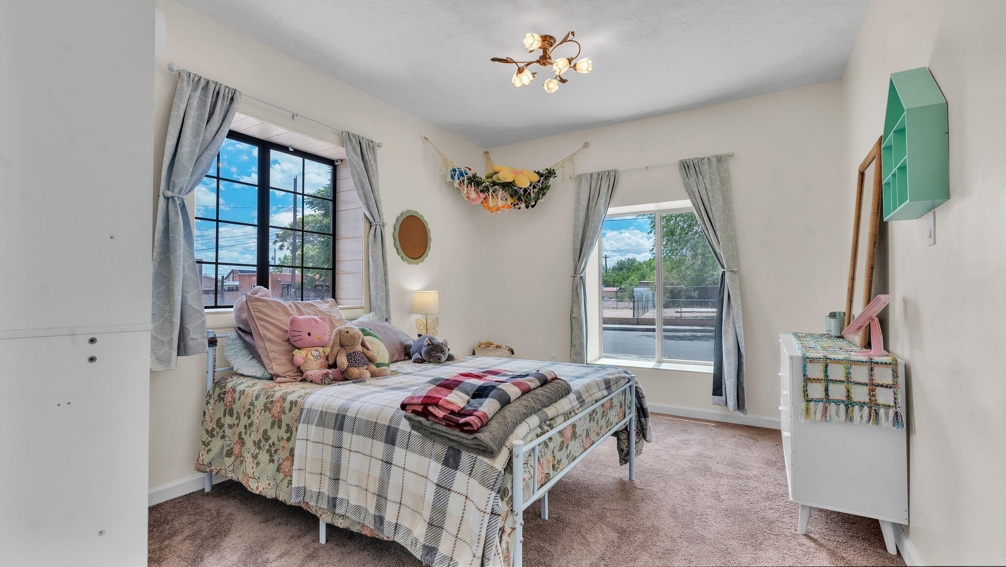2707 Floral Road NW