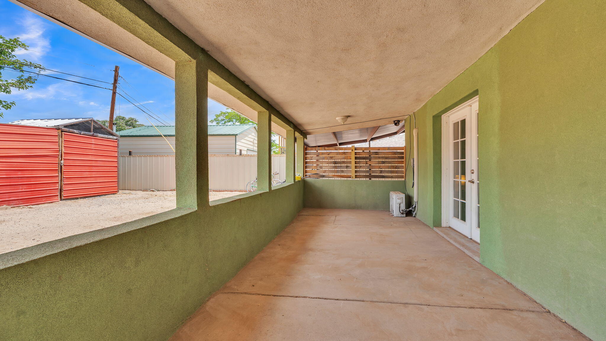 2707 Floral Road NW