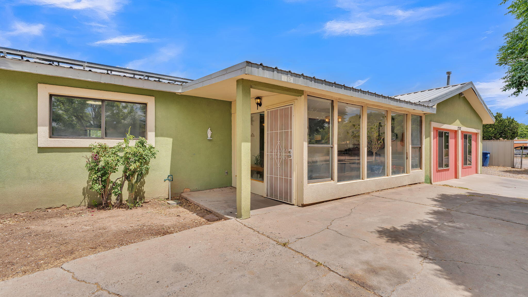 2707 Floral Road NW