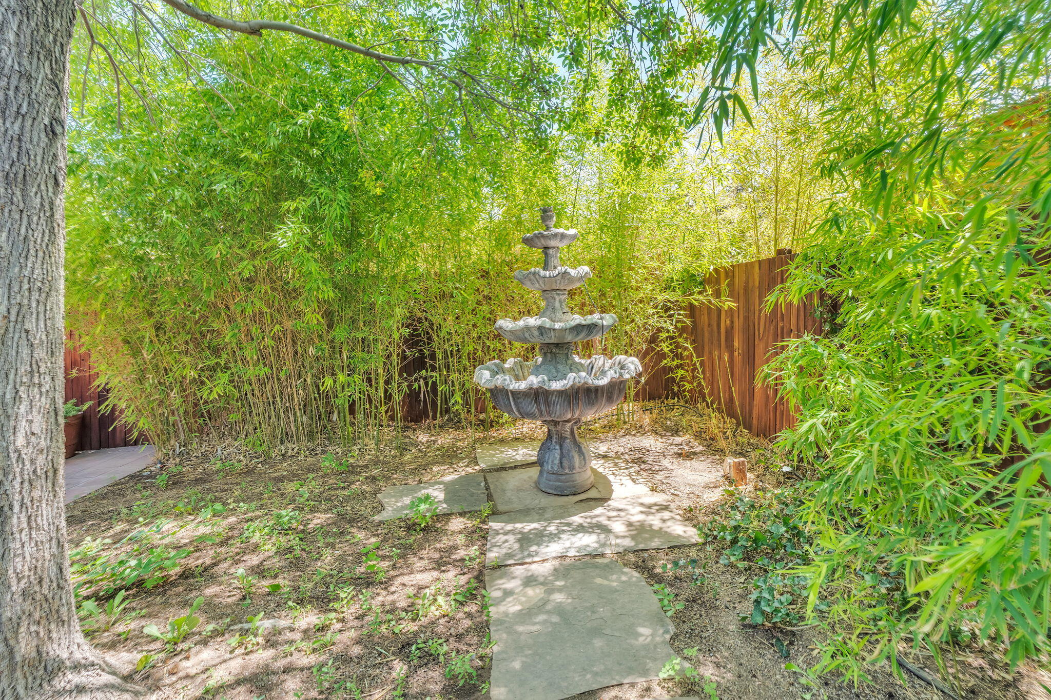 33 Garden Park Circle NW