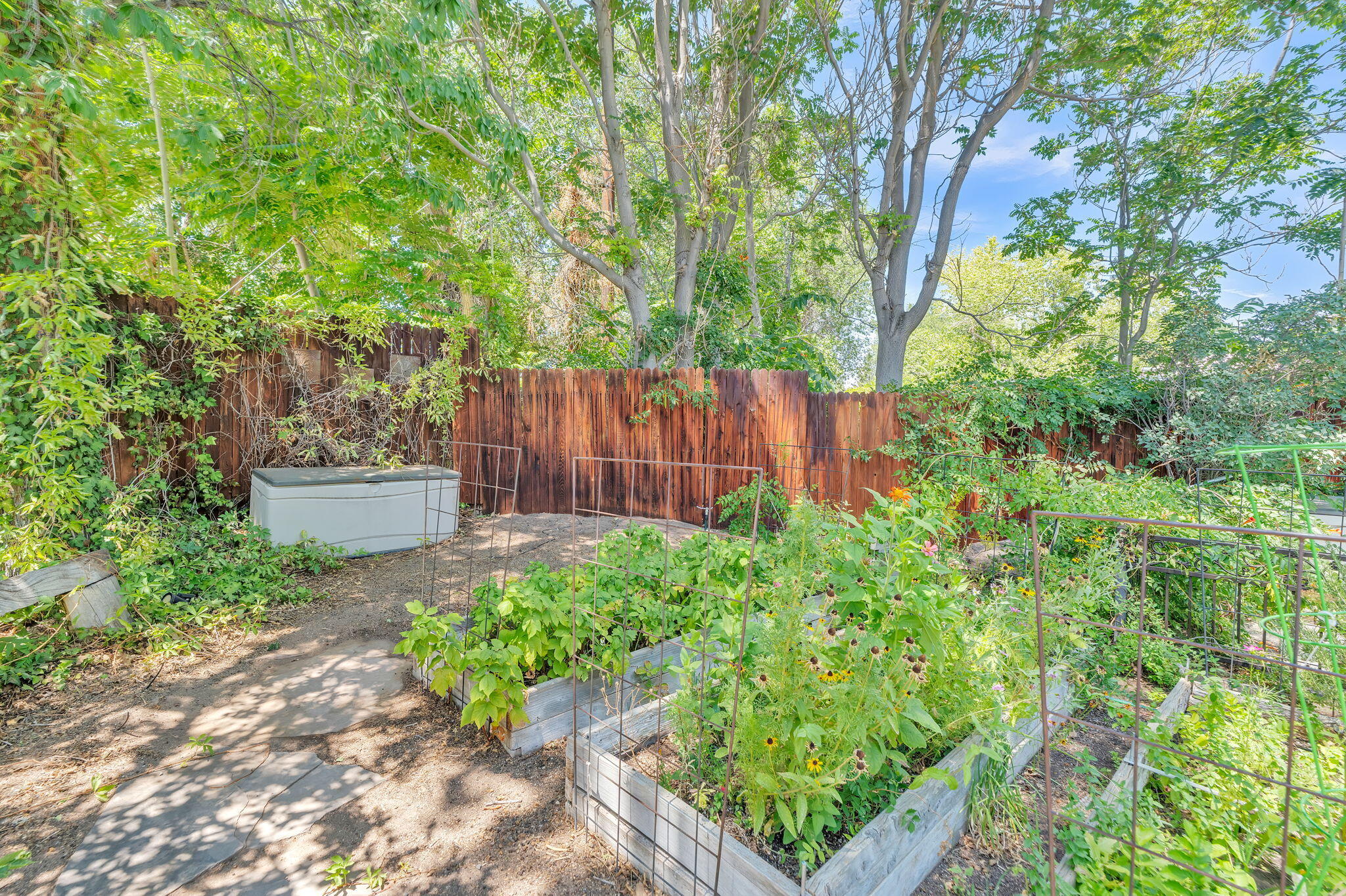 33 Garden Park Circle NW