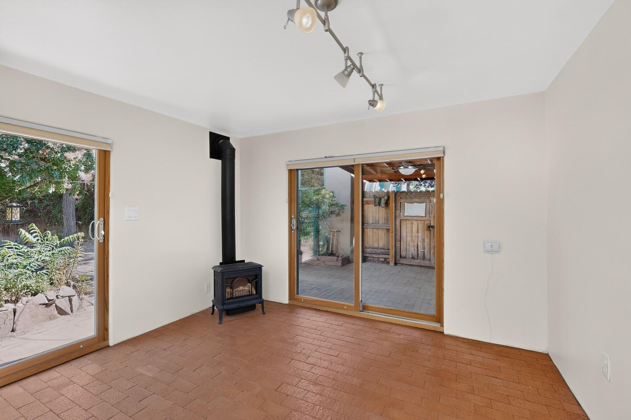 309 Carlisle Boulevard NE