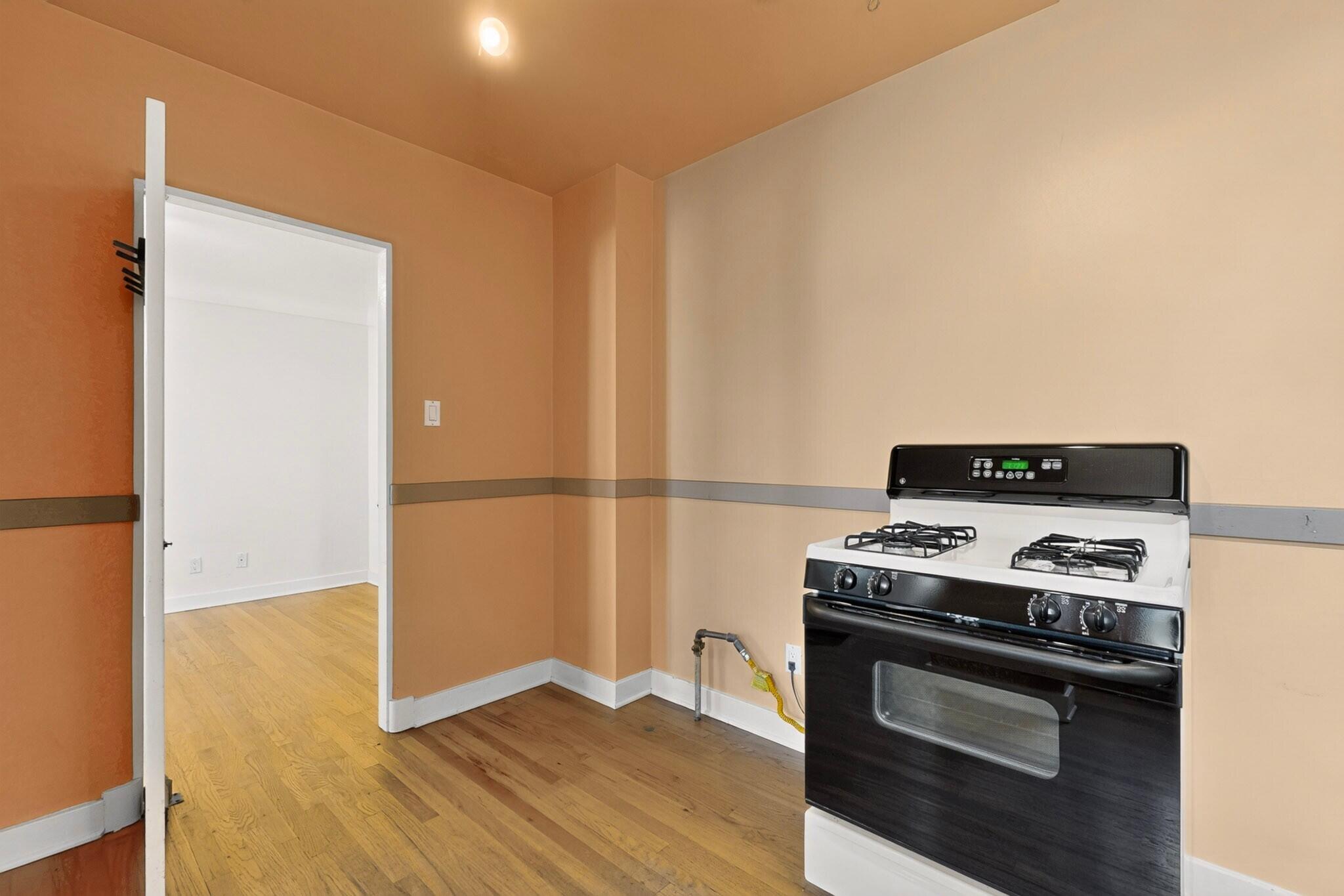 309 Carlisle Boulevard NE