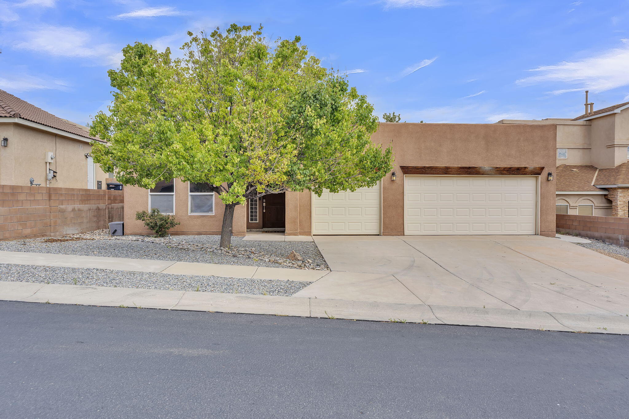 7143 Glyndon Trail NW