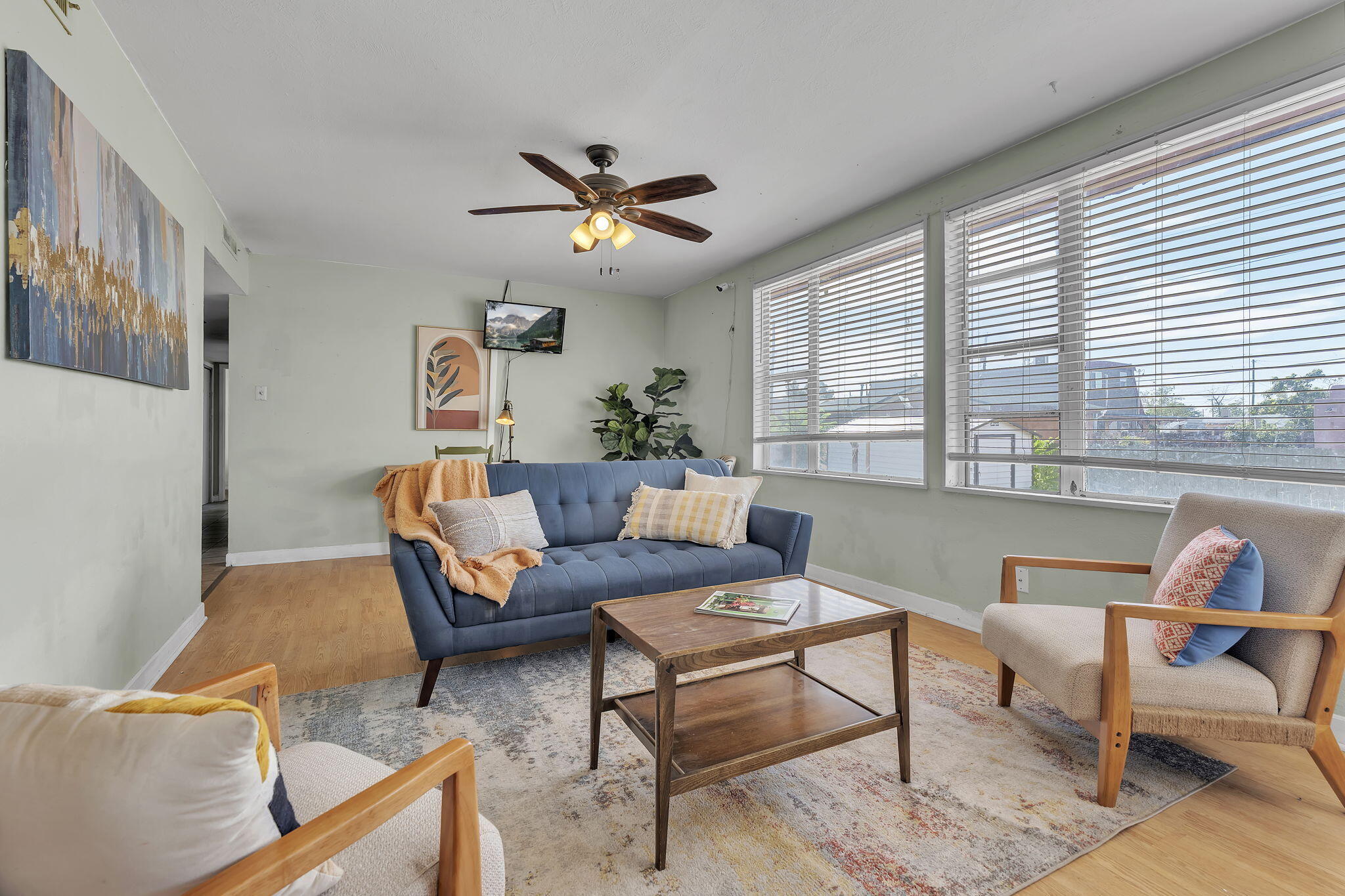 5008 Redlands Road NW
