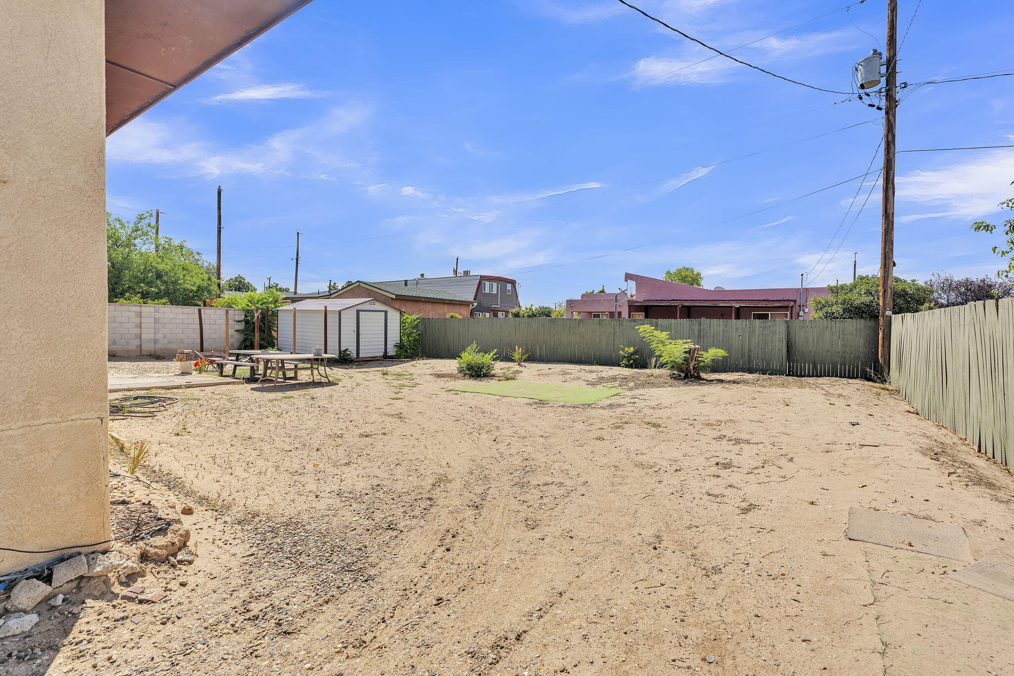 5008 Redlands Road NW