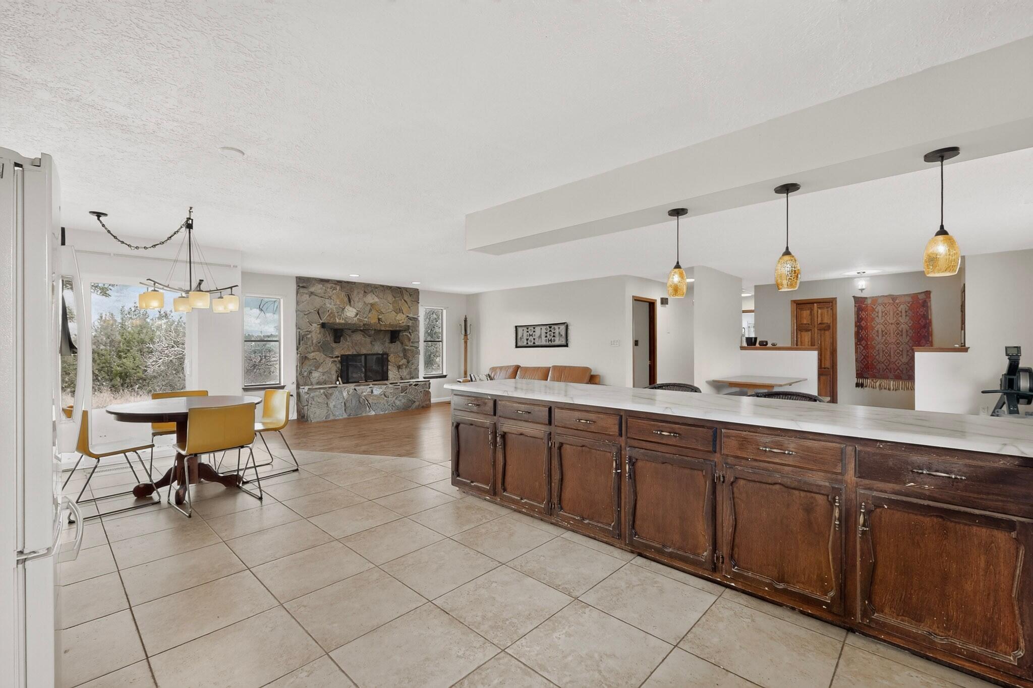 15 Vega Road