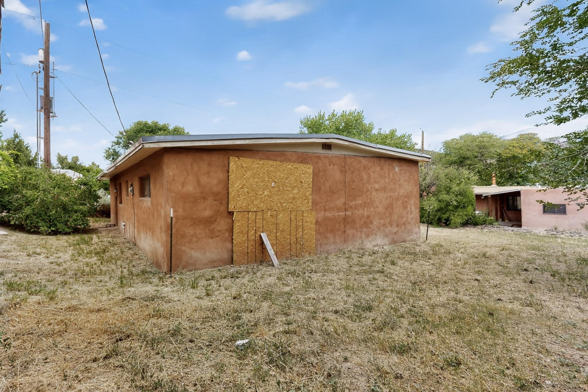 214 Lorenzo Lane